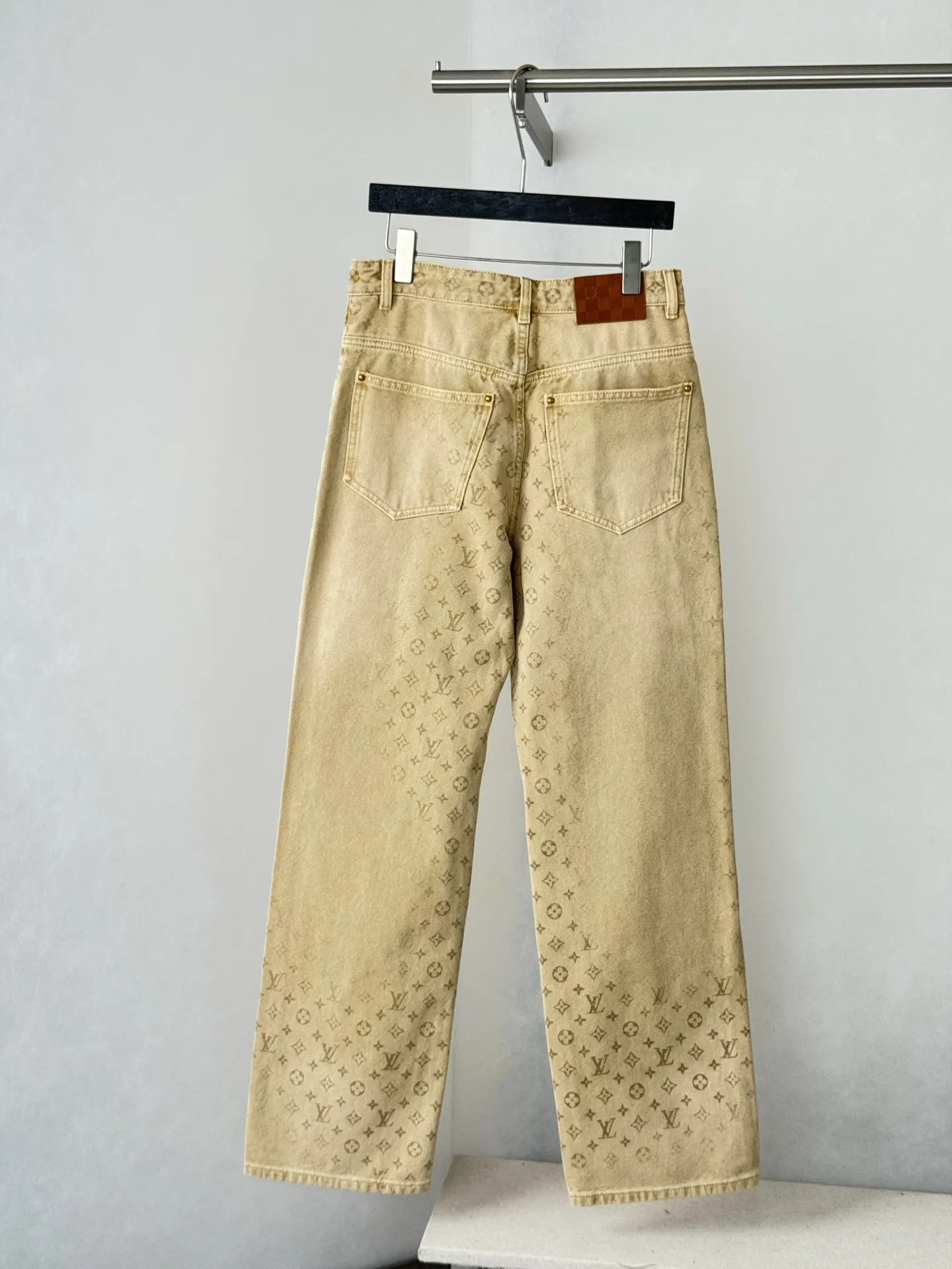 Monogram Gradient Straight-Leg Jeans D32518751 — view 2
