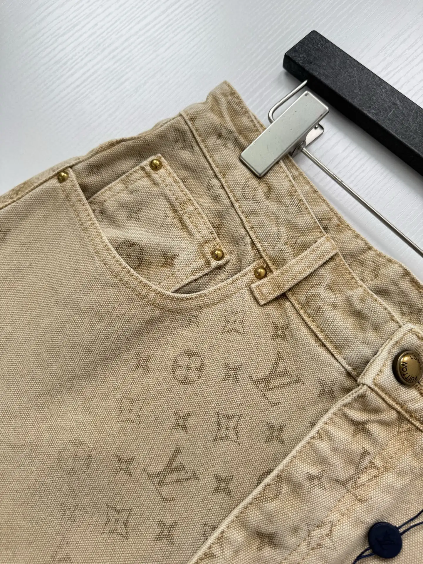Monogram Gradient Straight-Leg Jeans D32518751 — view 4