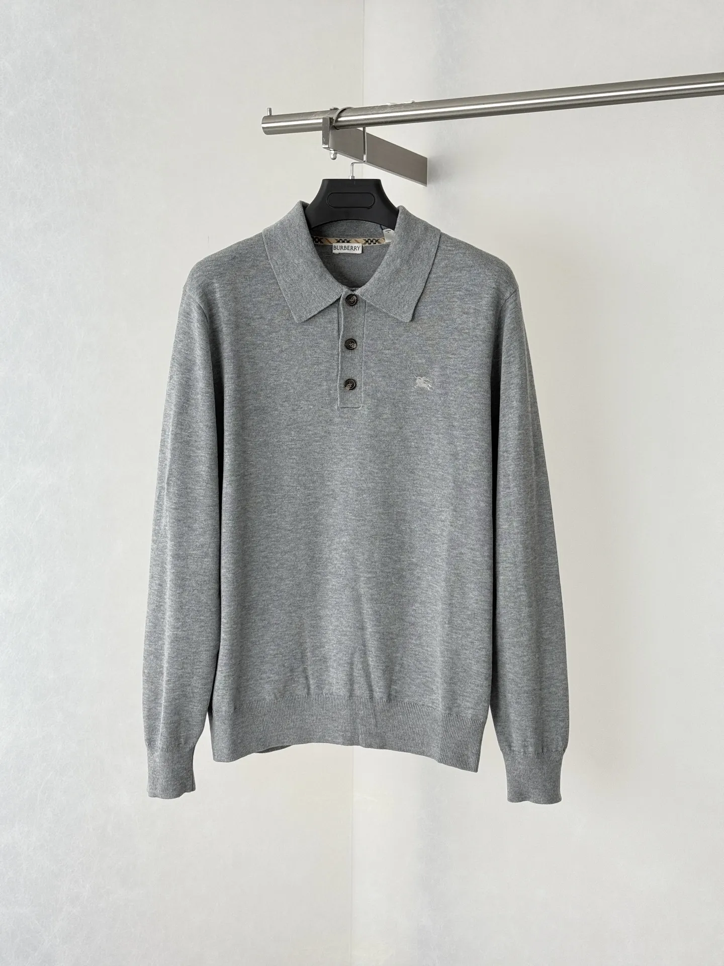 Embroidered Knight Logo Long-Sleeve Polo Shirt D32522005