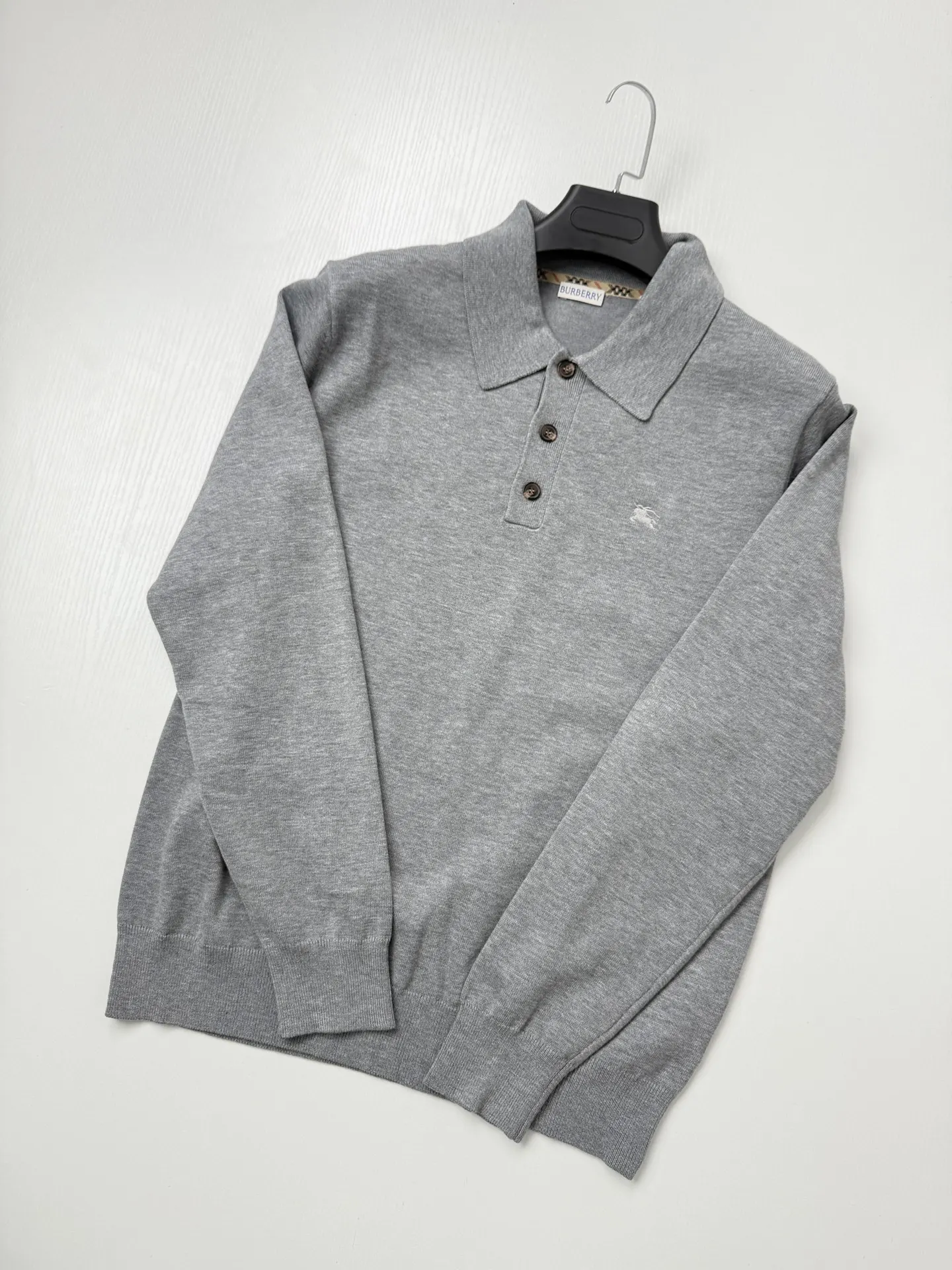 Embroidered Knight Logo Long-Sleeve Polo Shirt D32522005 — view 3