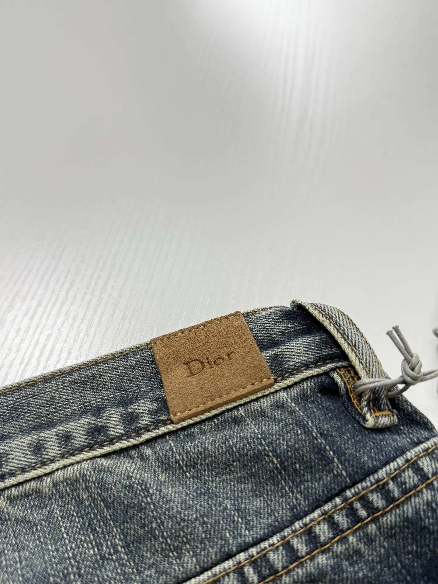 Patchwork Washed Wide-Leg Jeans D32522023 — view 12