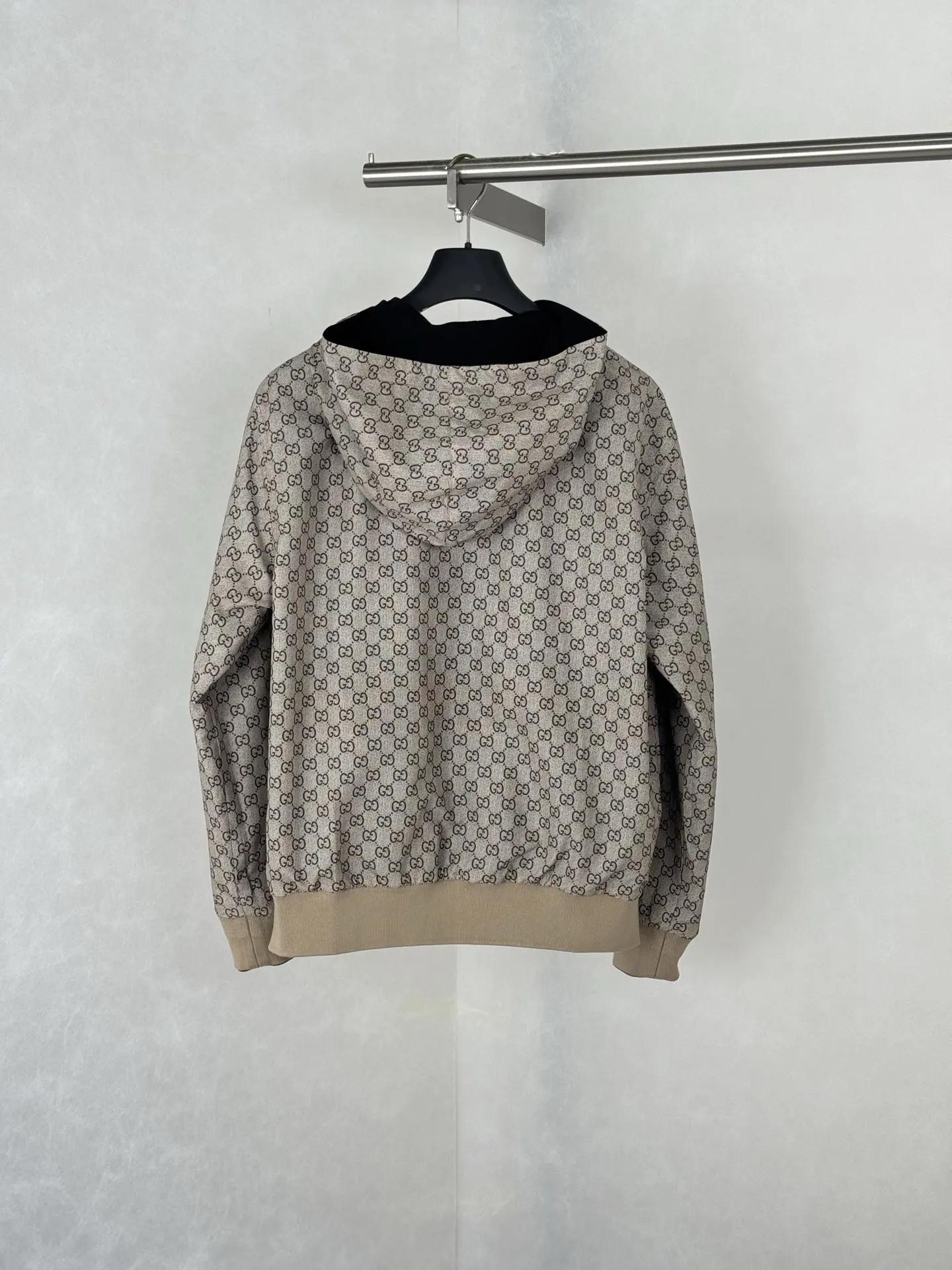 Reversible GG Monogram Hooded Jacket D32520494 — view 2