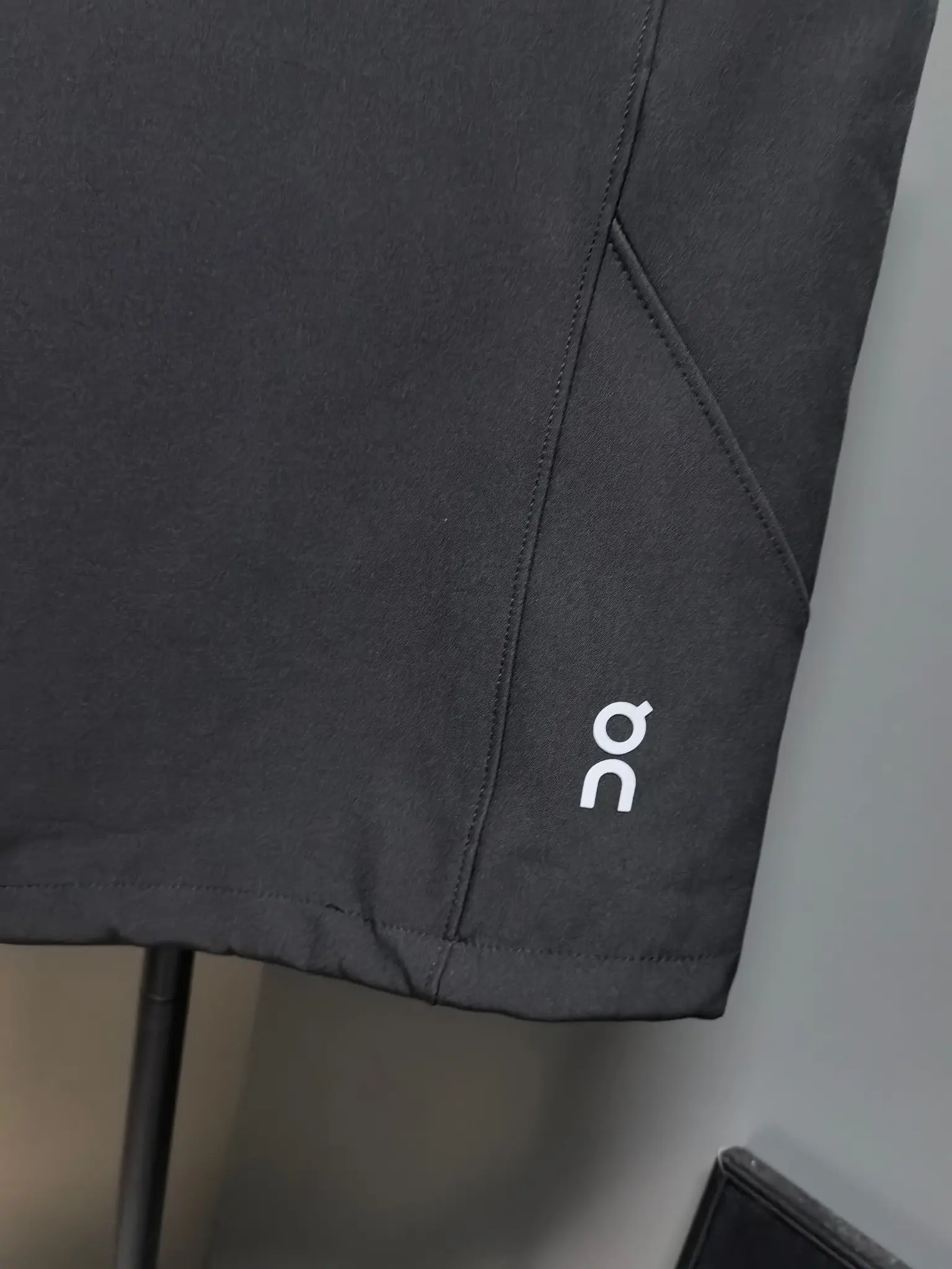 Logo-Print Technical Shell Gilet D33022121 — view 7