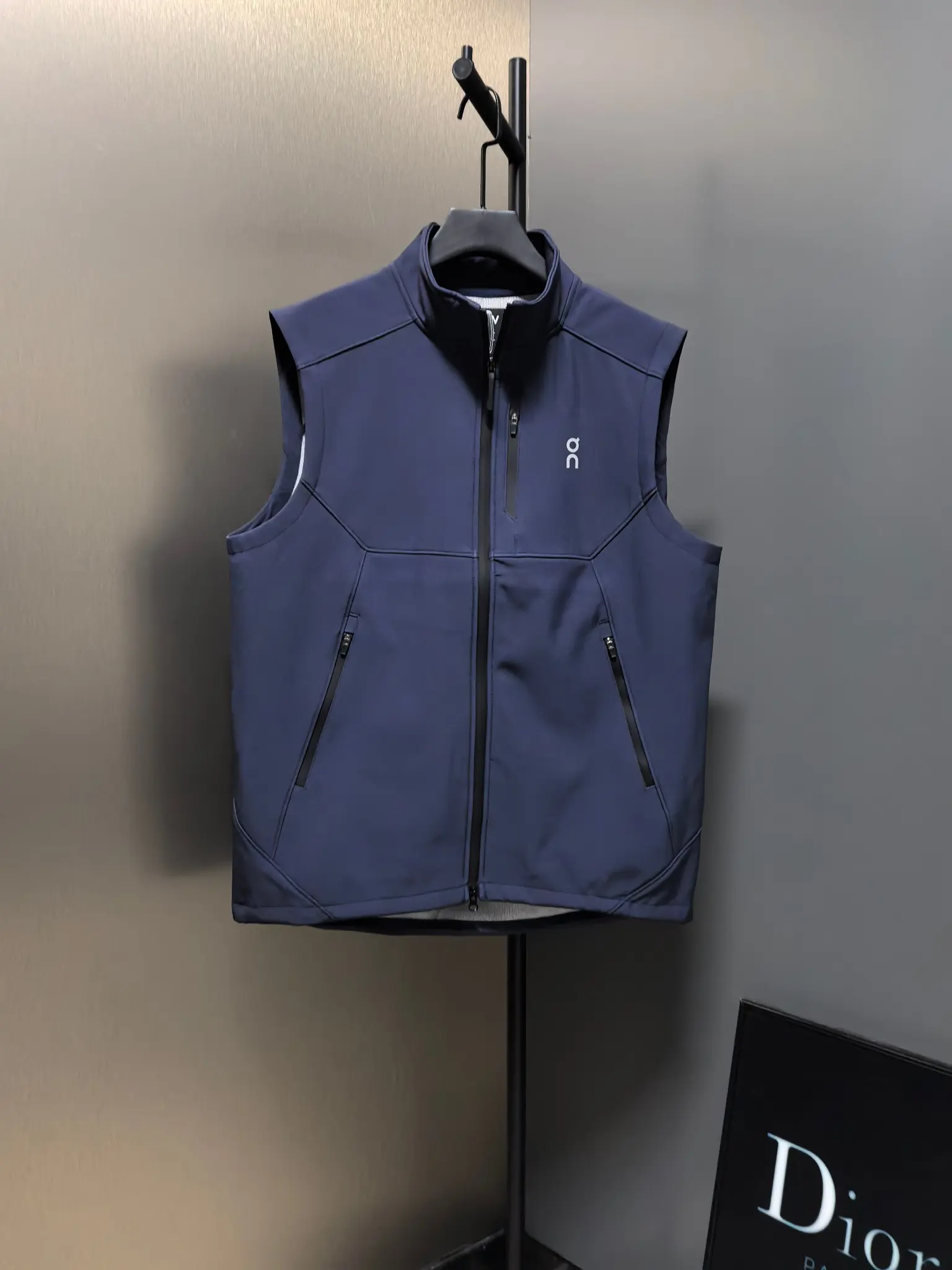 On Running Logo-Print Performance Gilet D33022120