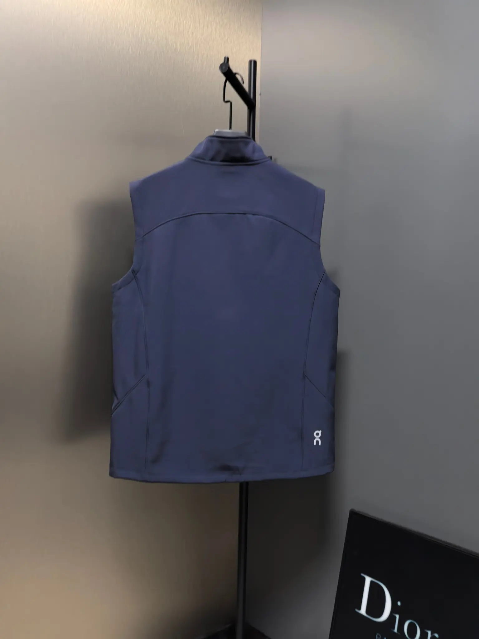 On Running Logo-Print Performance Gilet D33022120 — view 6