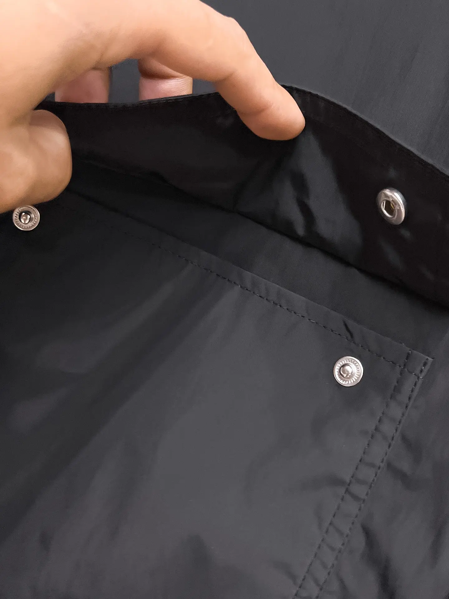 Logo-Appliquéd Shell Field Jacket D33014869 — view 9