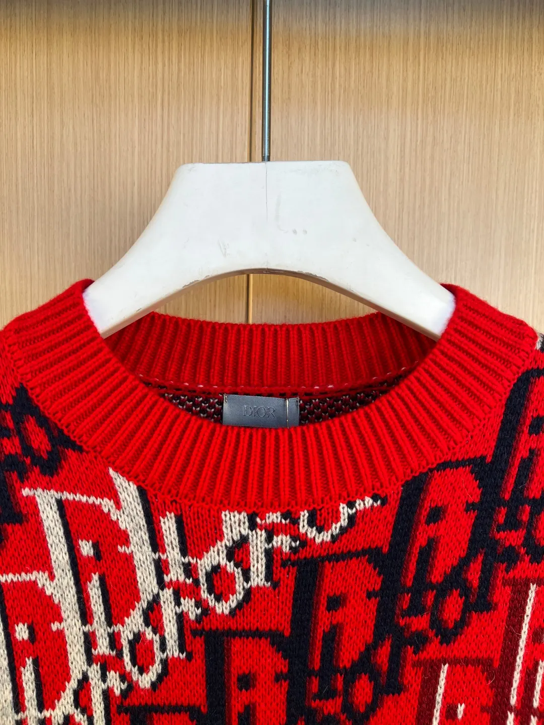 Oblique Jacquard Knit Crew-Neck Sweater D33020551 — view 3