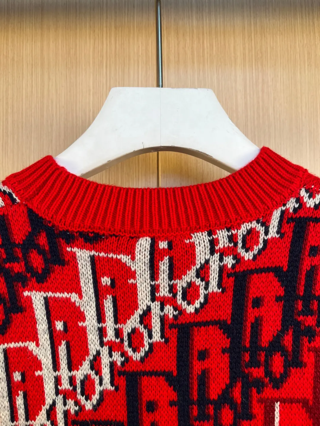 Oblique Jacquard Knit Crew-Neck Sweater D33020551 — view 7