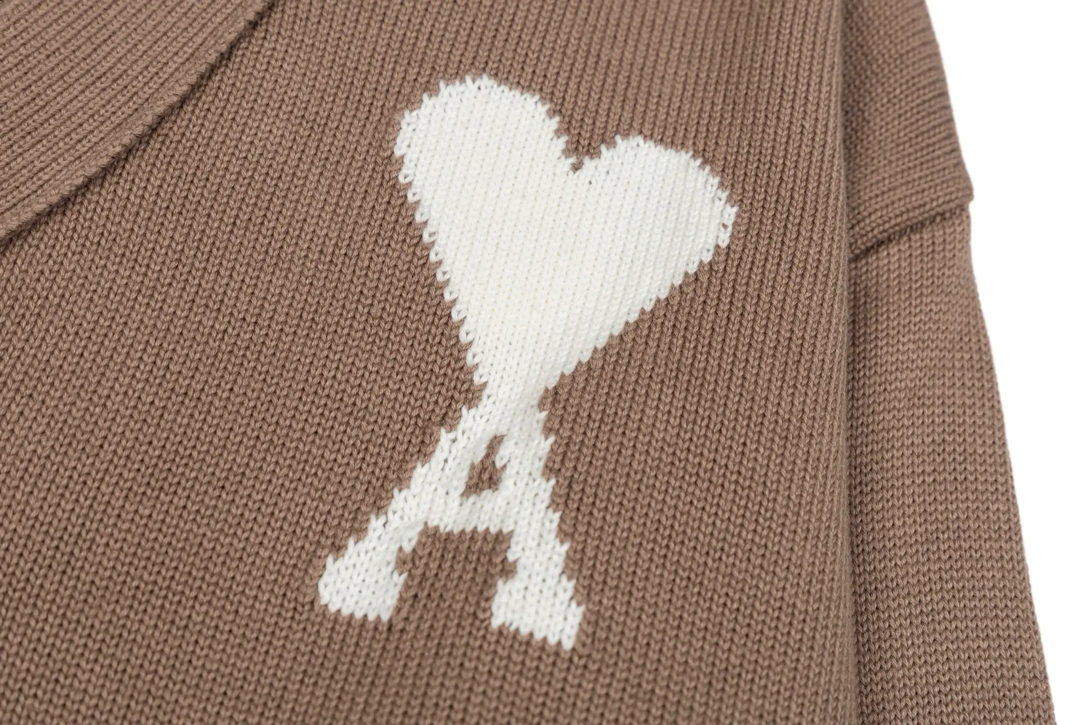Ami de Coeur Wool V-Neck Cardigan D33022425 — view 5