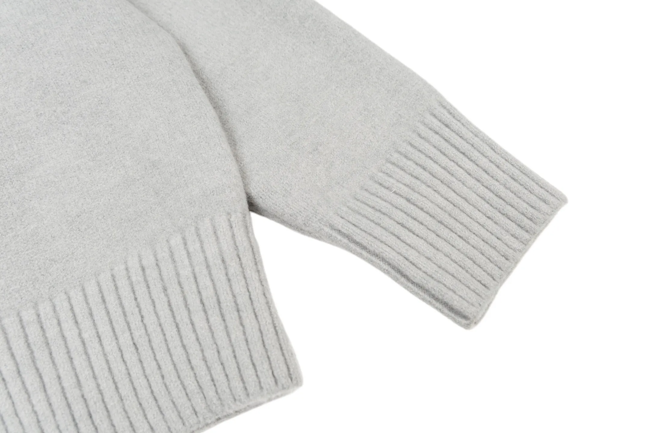 Ami de Coeur V-Neck Alpaca-Blend Cardigan D33022430 — view 7