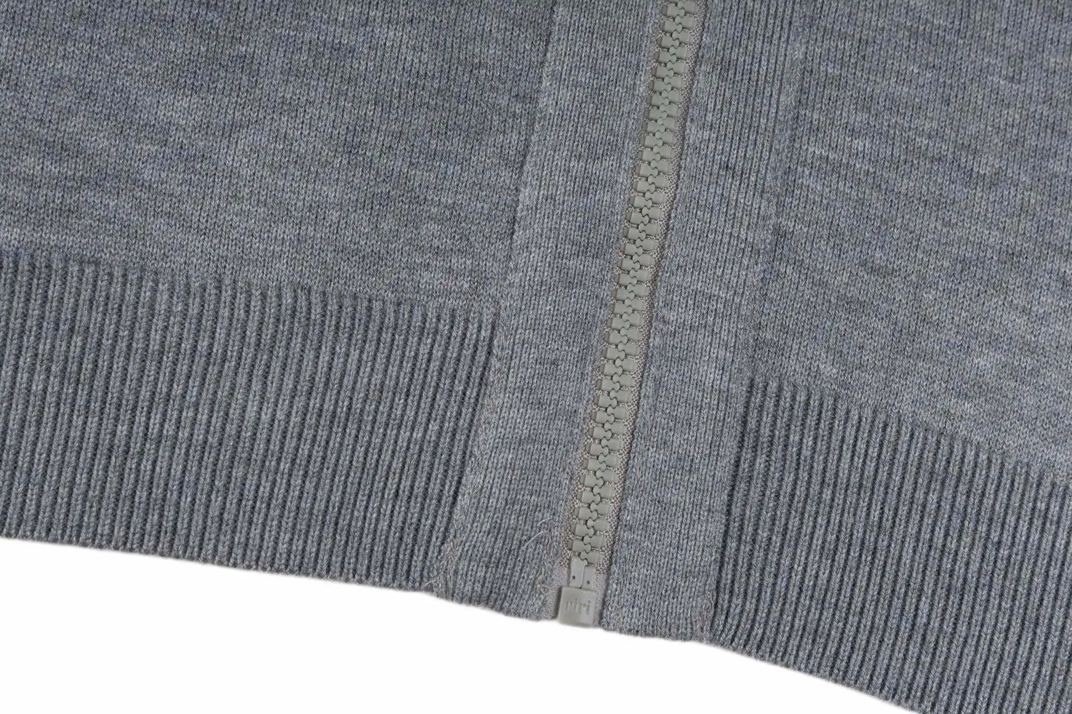 Oblique Reversible Cashmere-Blend Zip-Up Hoodie D33022511 — view 8
