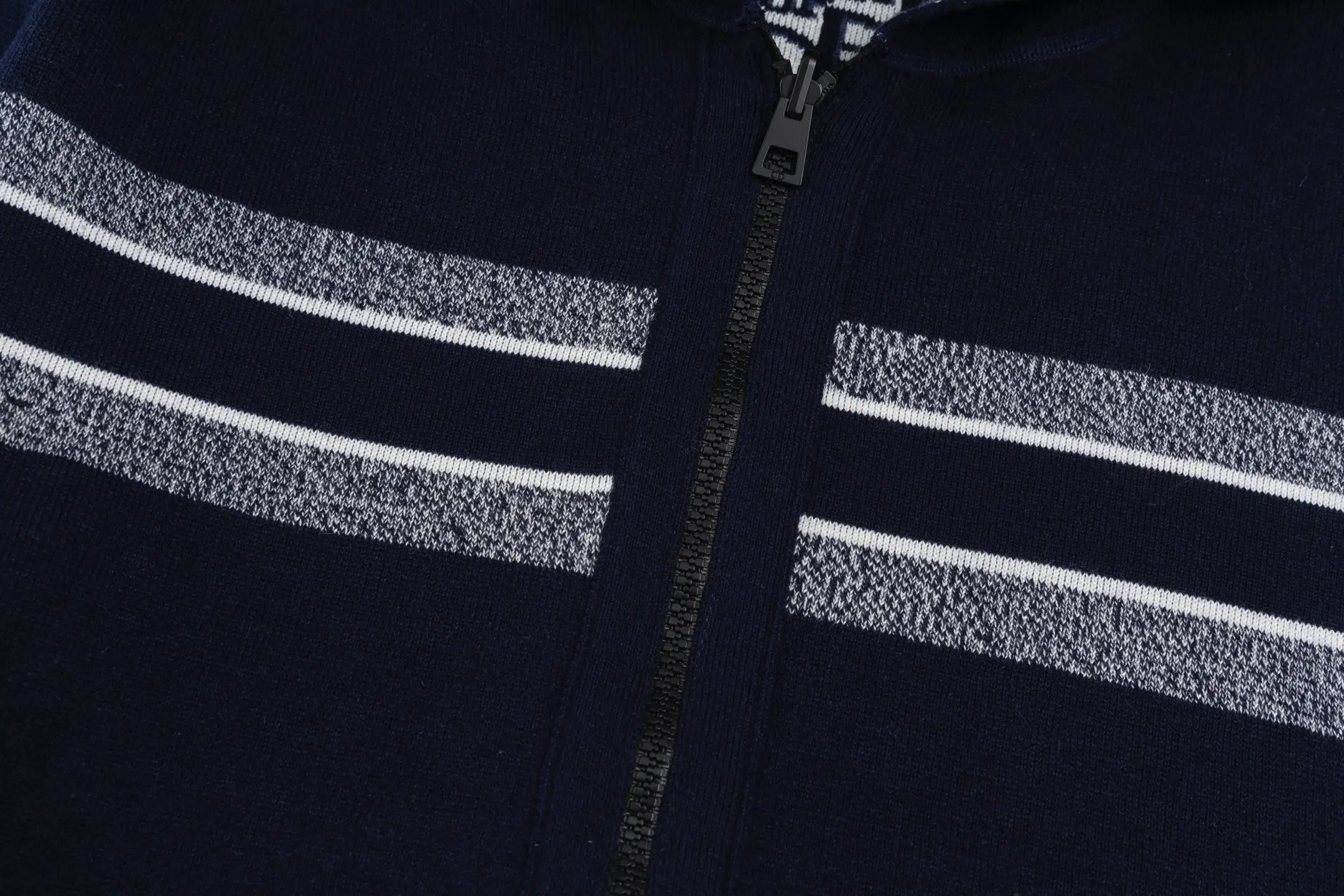 Reversible Oblique Cashmere-Blend Knit Hoodie D33022512 — view 5