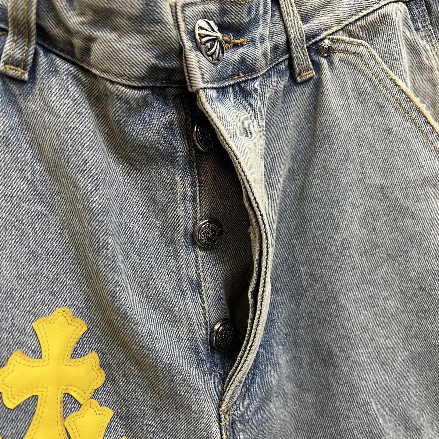 Remake Leather Patch Denim Shorts D33014557 — view 9
