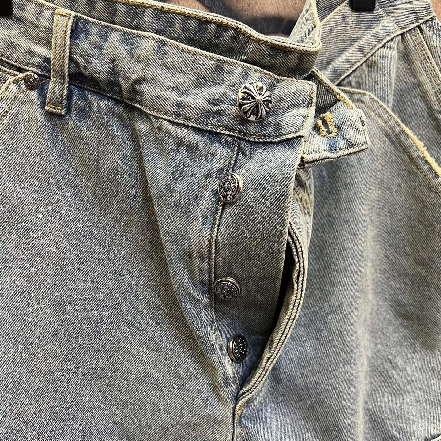 Remade Leather Cross Patch Denim Shorts D33014550 — view 6