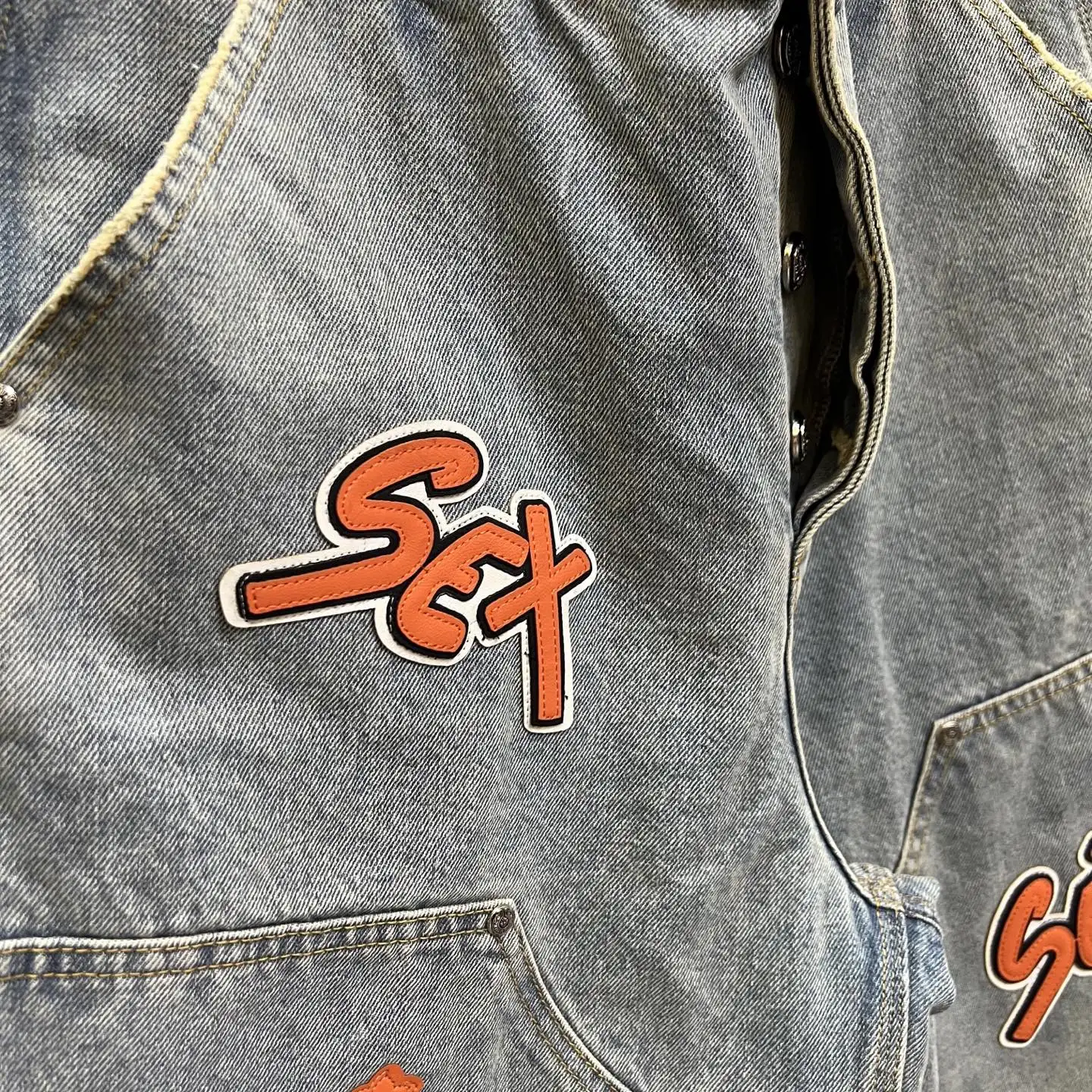 Remake Leather-Patch Denim Shorts D33014554 — view 4
