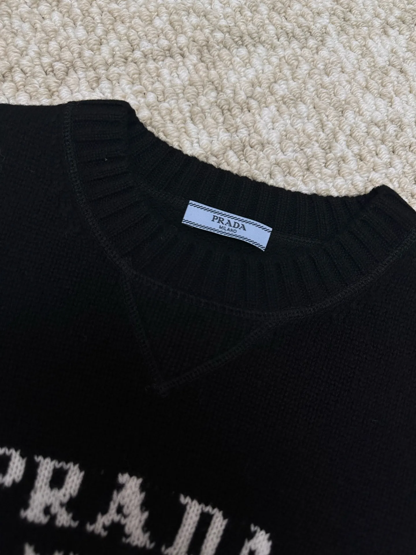 Logo Intarsia Wool and Cashmere Sweater D33520403 — view 3