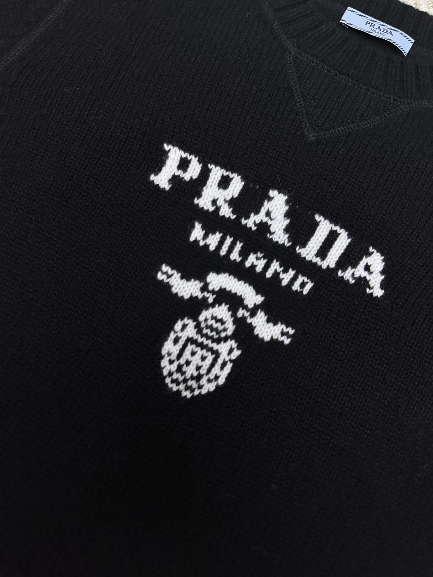 Logo Intarsia Wool and Cashmere Sweater D33520403 — view 5