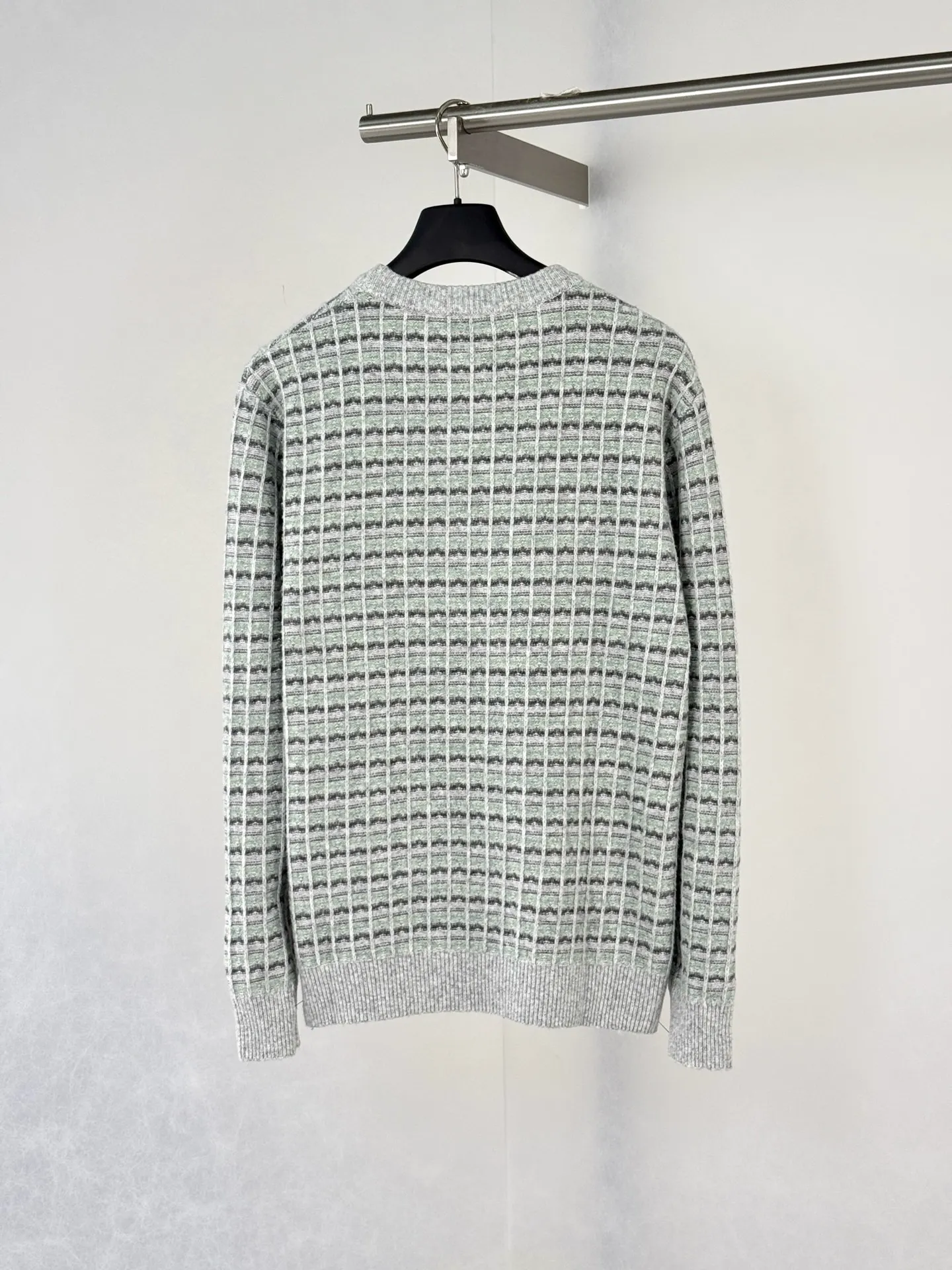Check Jacquard Wool-Blend Crew-Neck Sweater D33522043 — view 2