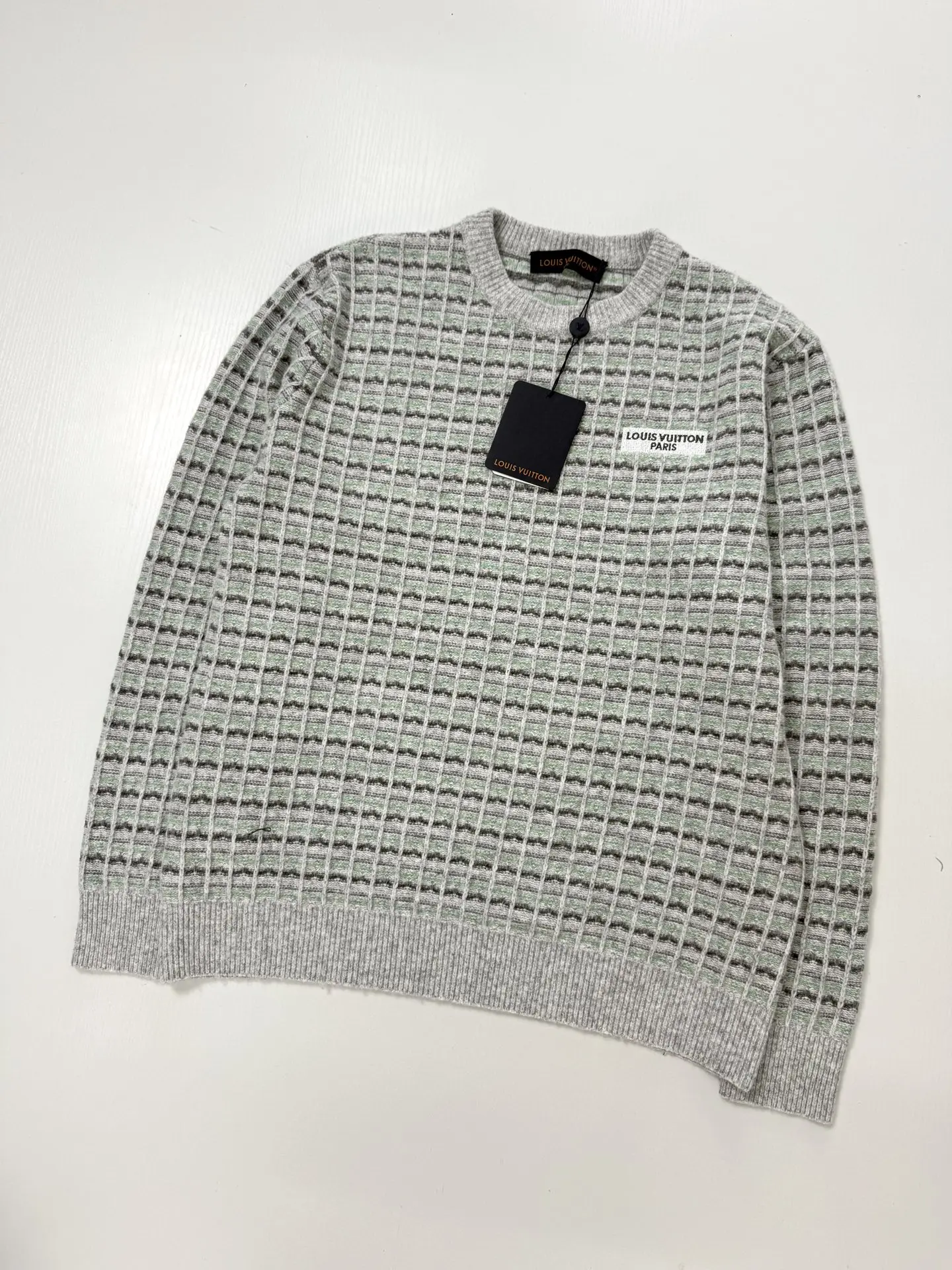 Check Jacquard Wool-Blend Crew-Neck Sweater D33522043 — view 3