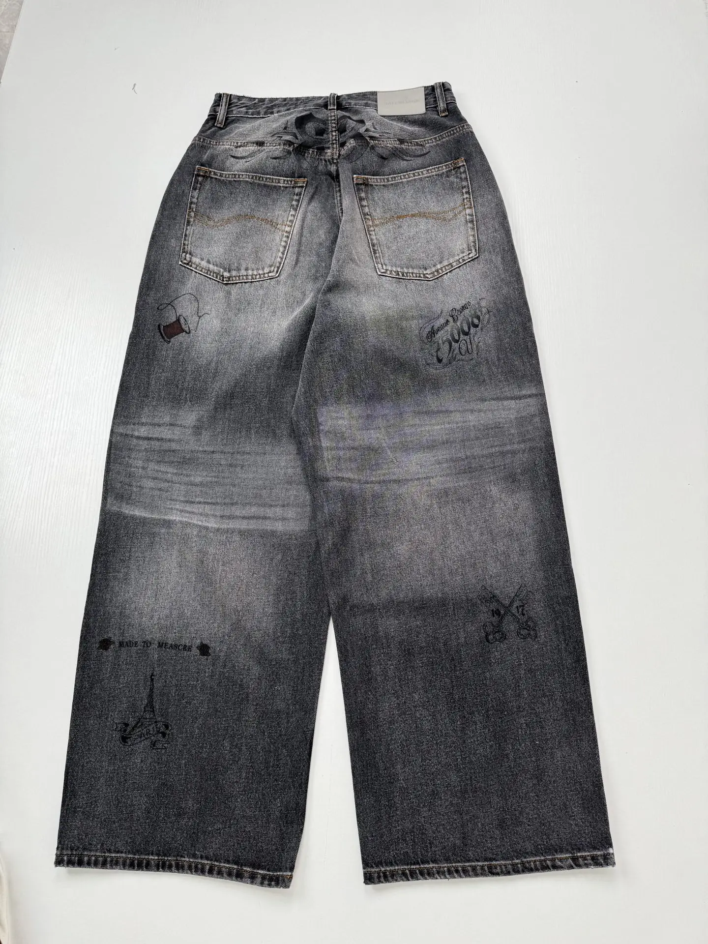 Embroidered Wide-Leg Distressed Jeans D33518750 — view 4