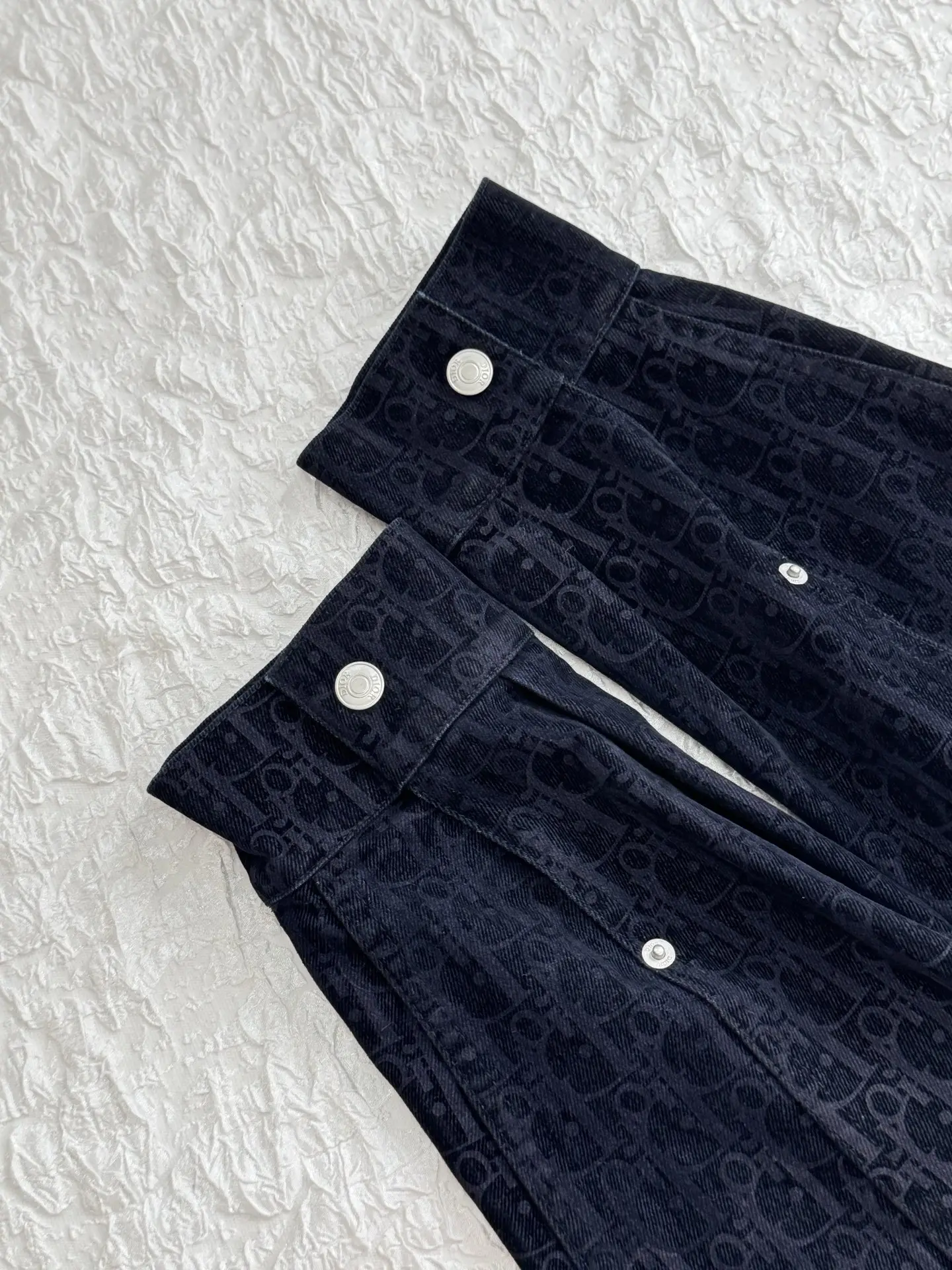Oblique Flocked Denim Long-Sleeve Shirt D33520493 — view 8