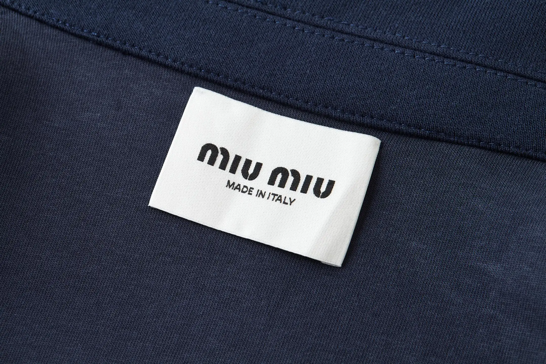 Logo-Embroidered Zip-Up Cotton Jacket D33522386 — view 8