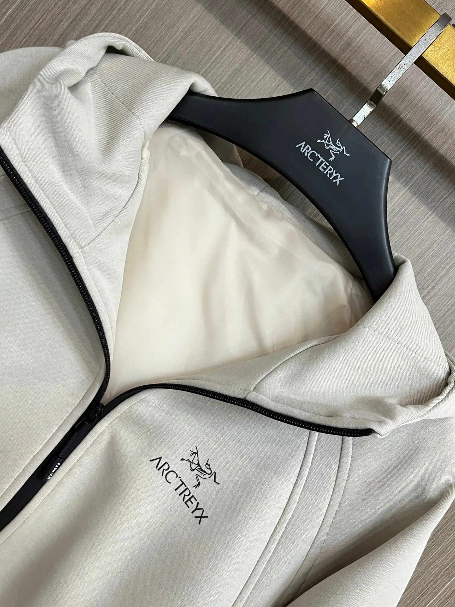 Logo-Embroidered Hooded Softshell Jacket D34014726 — view 4