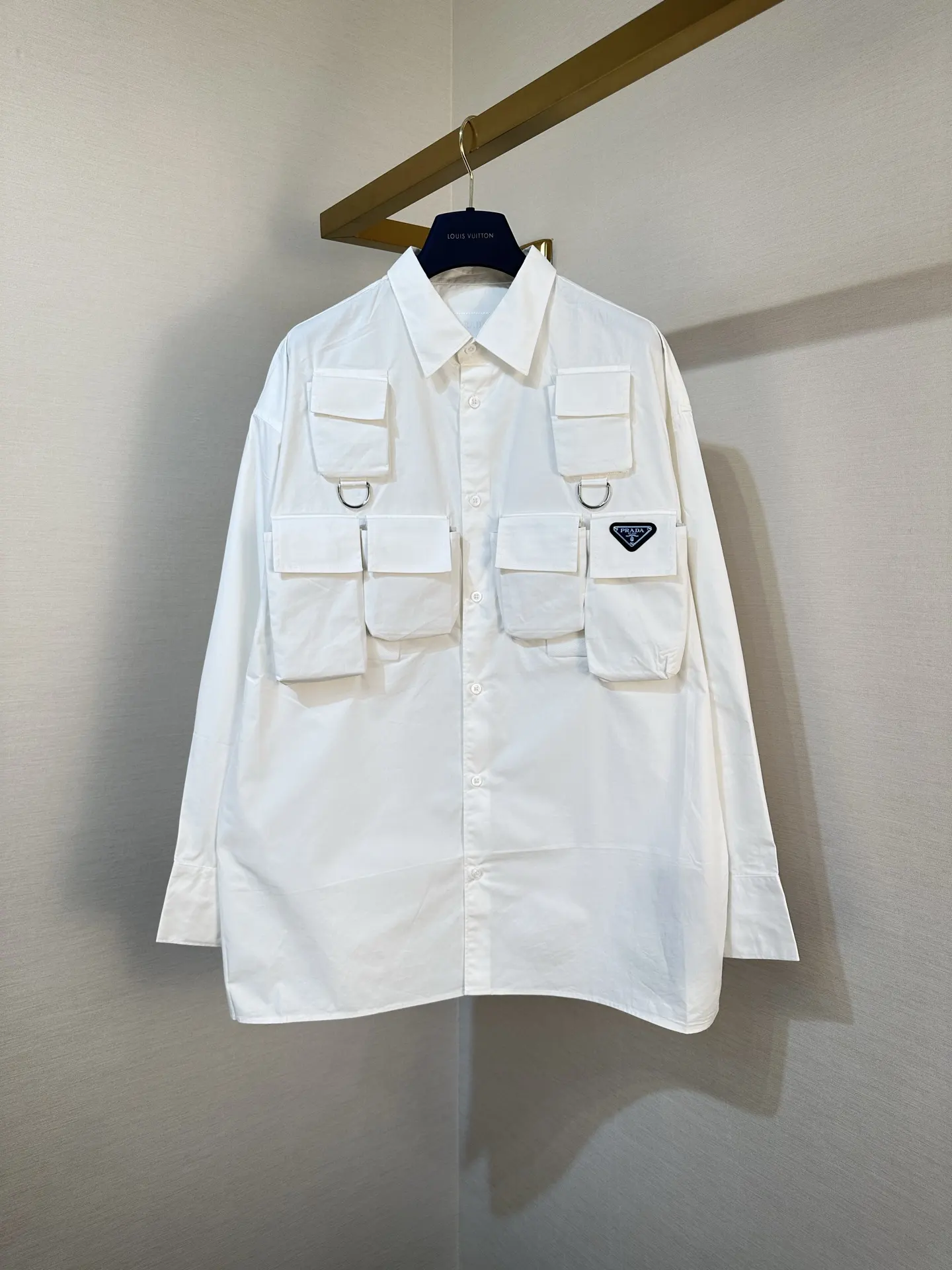 Multi-Pocket Logo-Appliqué Cotton Shirt D34019151