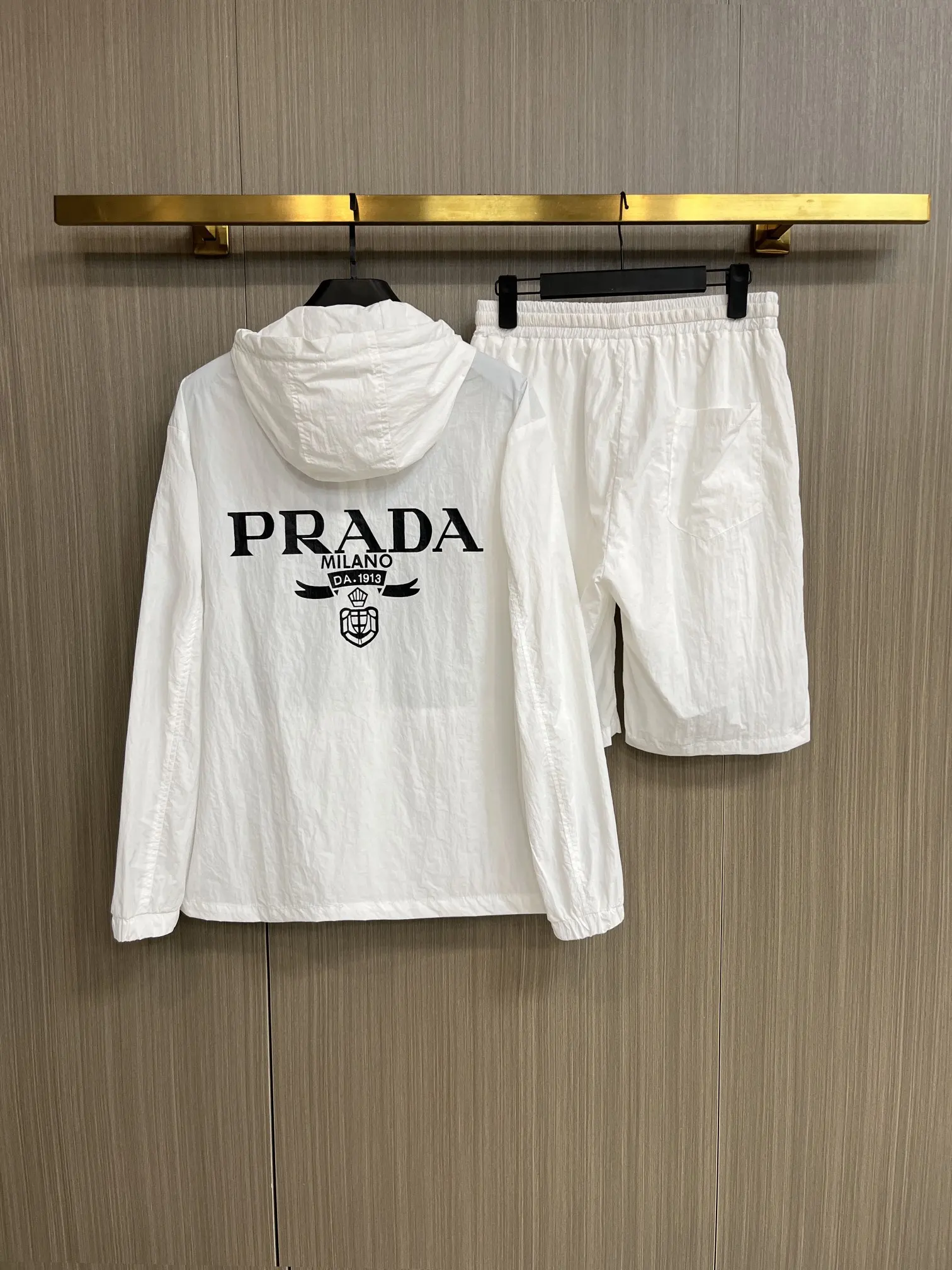 Logo-Print Hooded Windbreaker and Shorts Set D34014816 — view 2