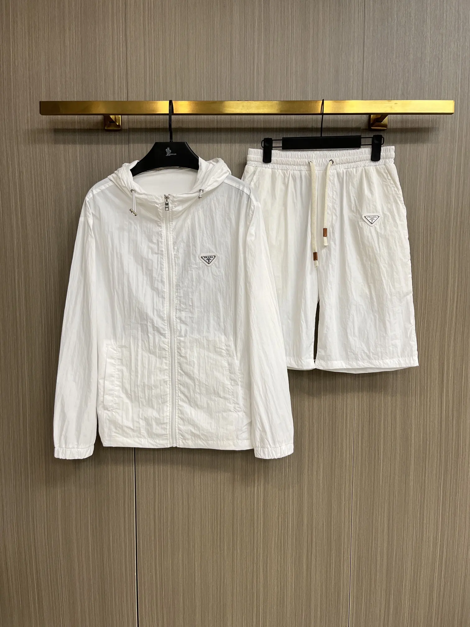 Logo-Appliqué Hooded Jacket and Shorts Set D34014815