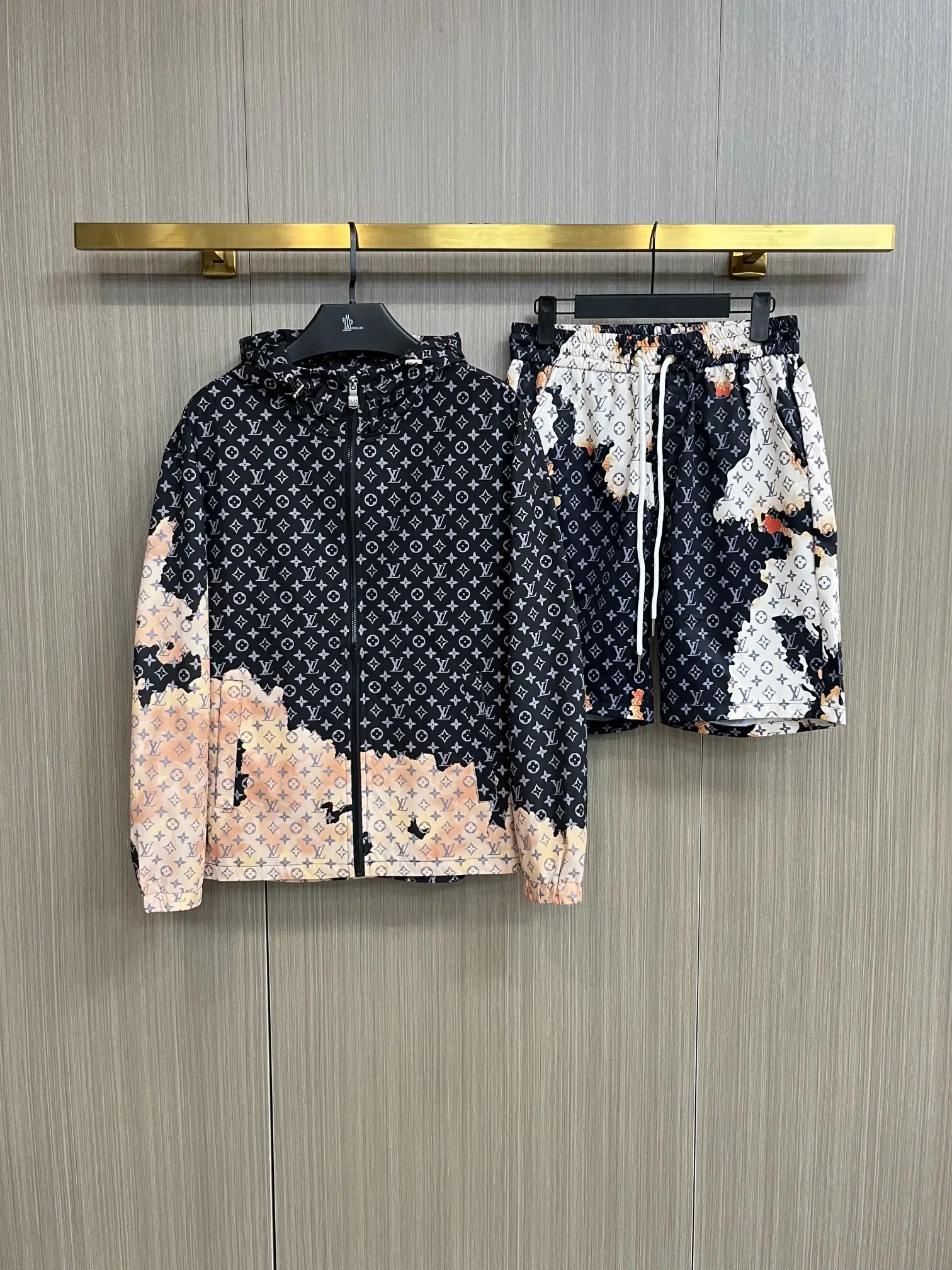 Monogram Print Hooded Jacket and Shorts Set D34014962
