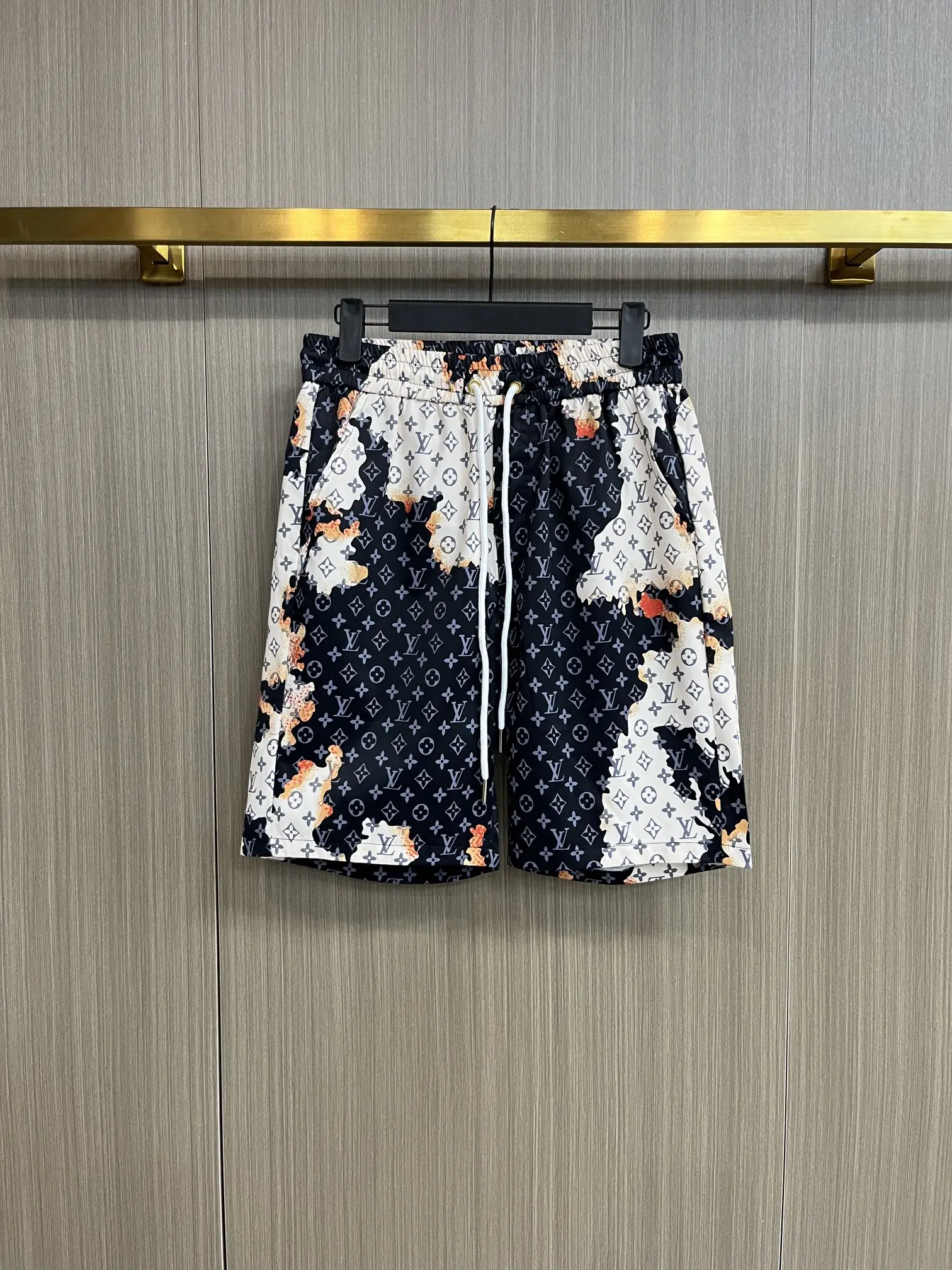 Monogram Print Hooded Jacket and Shorts Set D34014962 — view 3