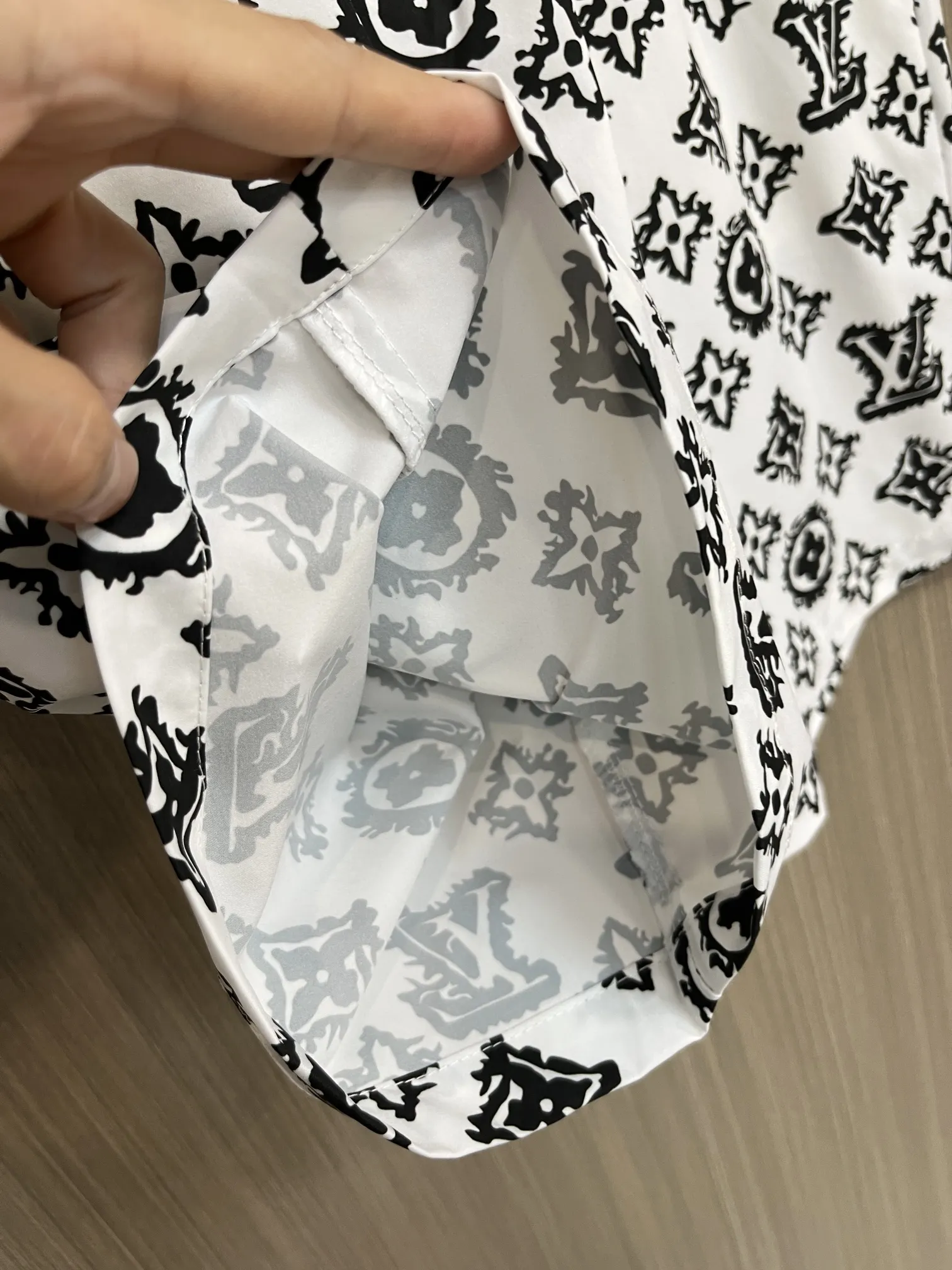 Monogram Print Hooded Jacket and Shorts Set D34014958 — view 6