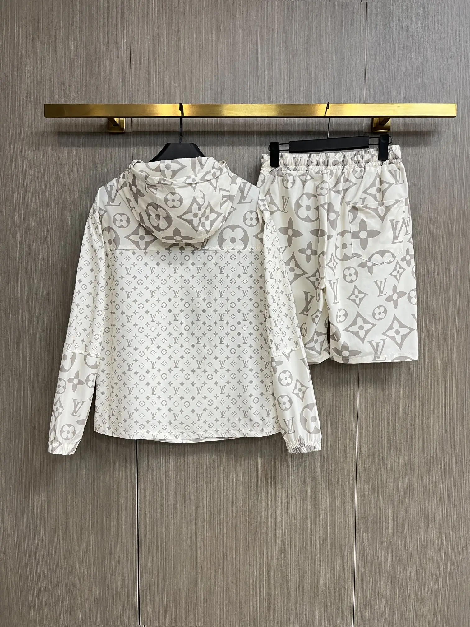 Monogram Print Hooded Jacket and Shorts Set D34014953 — view 2