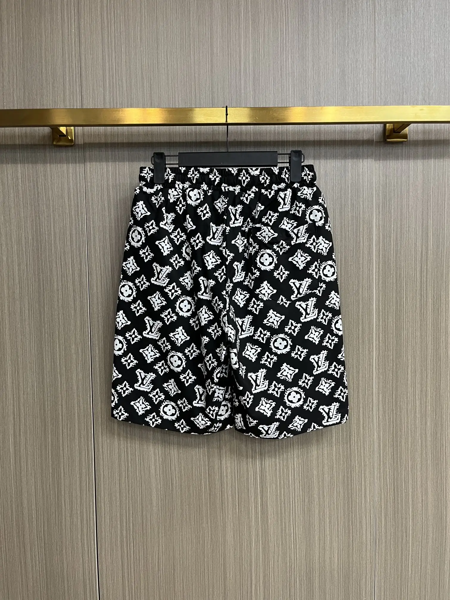 Monogram Print Windbreaker and Shorts Set D34014964 — view 4