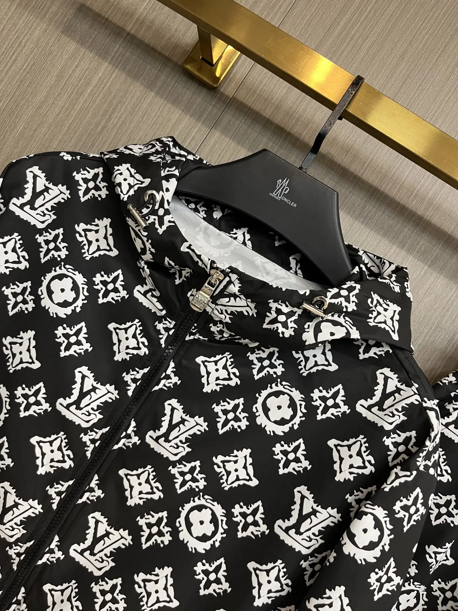 Monogram Print Windbreaker and Shorts Set D34014964 — view 5