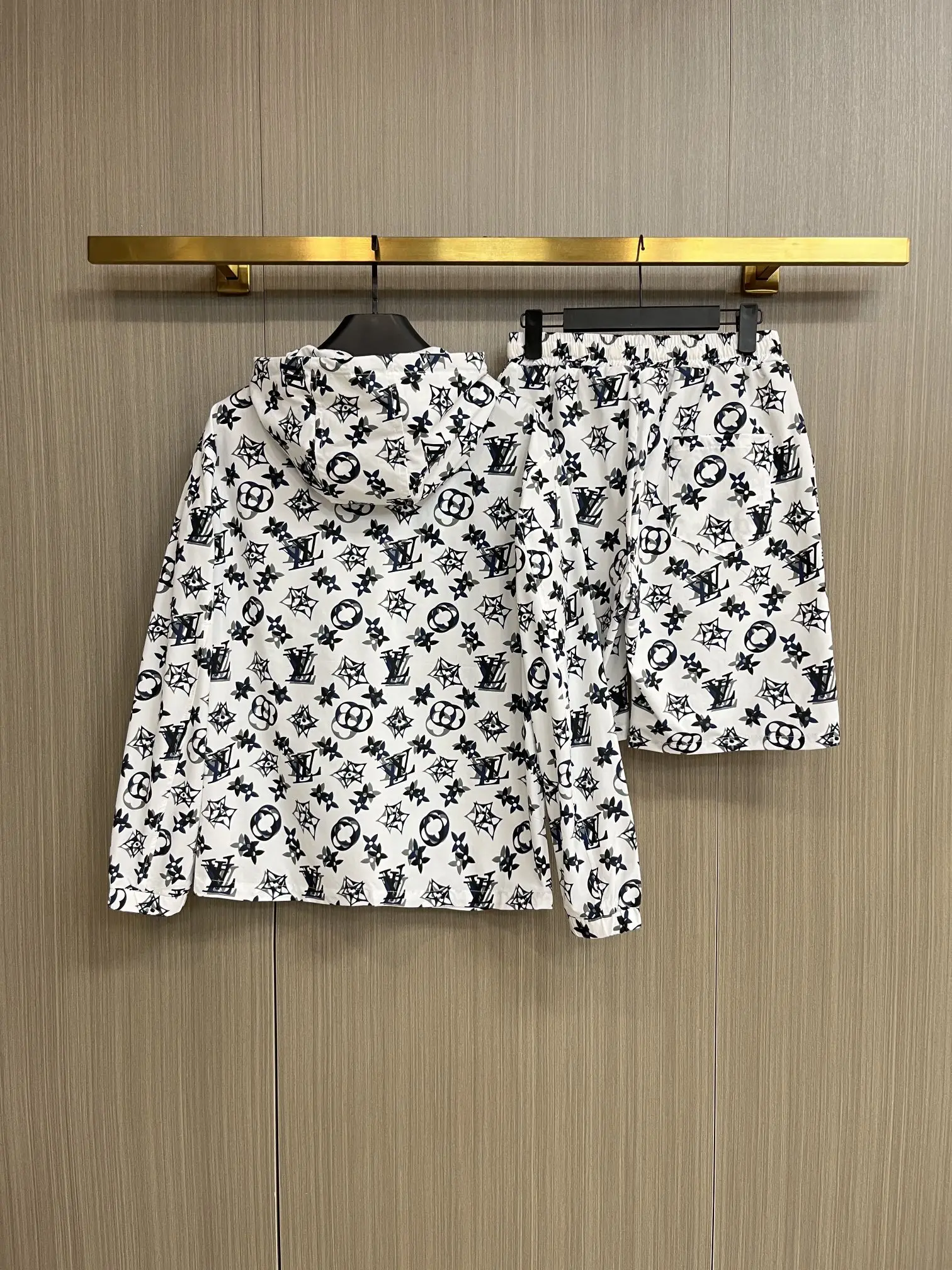 Monogram Print Hooded Windbreaker and Shorts Set D34014960 — view 2