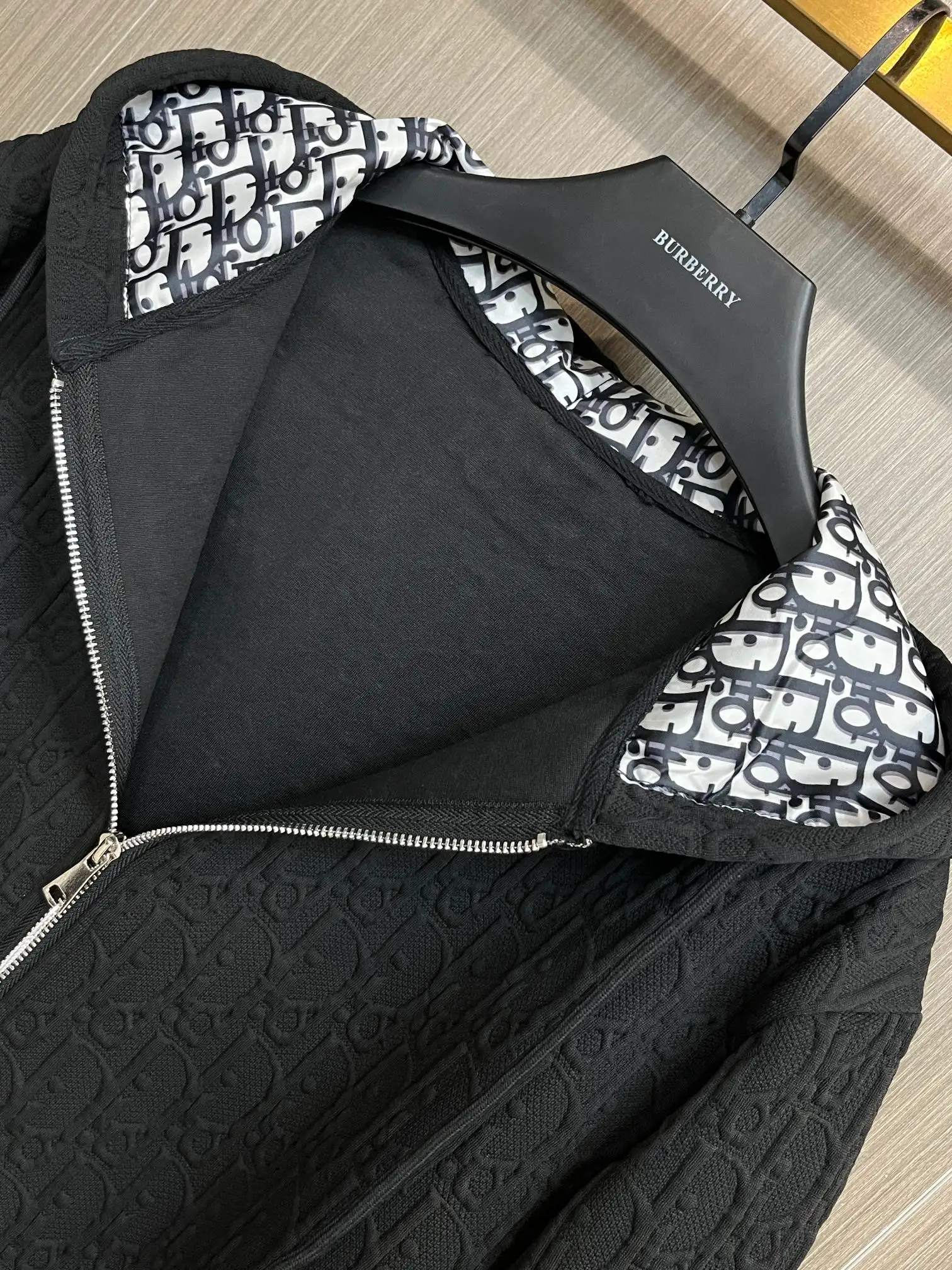 Oblique Jacquard Zip-Up Hooded Jacket D34014728 — view 4