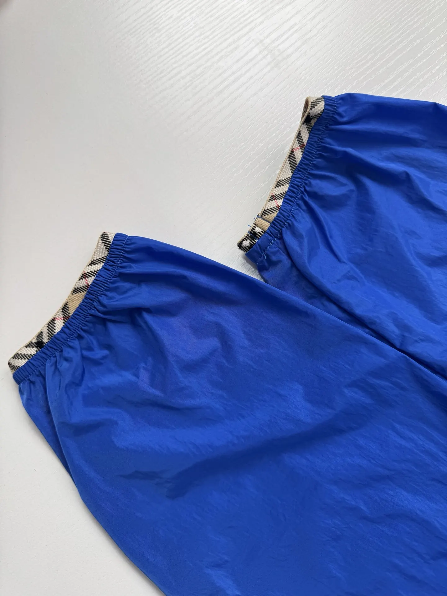 Check-Trim Hooded Shell Jacket D34018711 — view 8