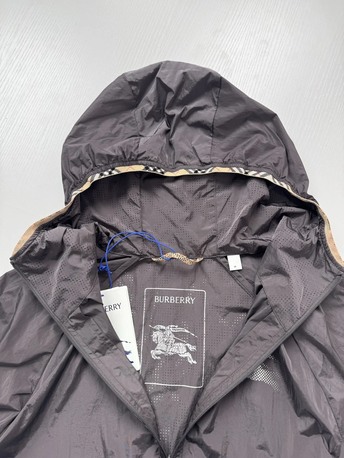 Logo Print Hooded Shell Jacket D34018713 — view 4