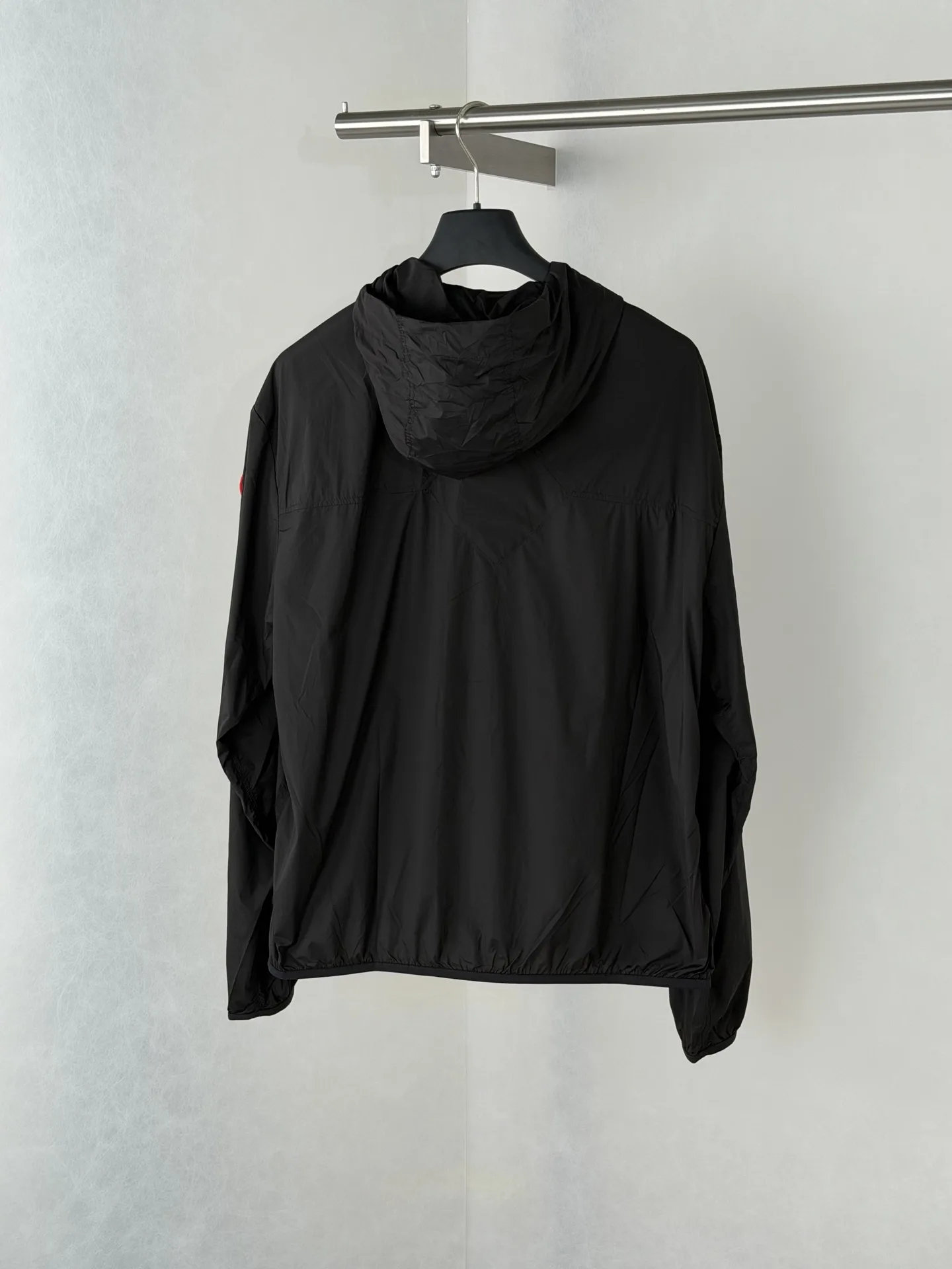 Lightweight Hooded Windbreaker Jacket D34018694 — view 2