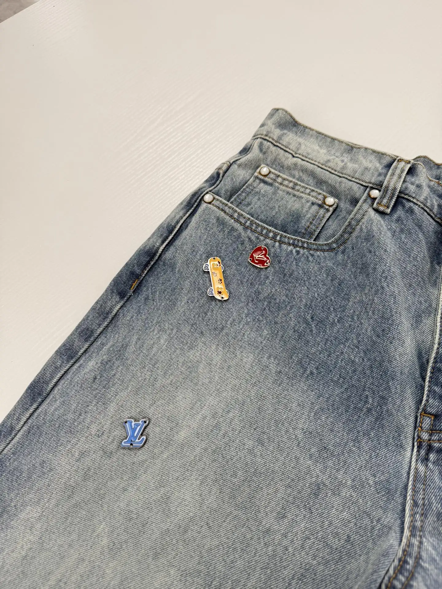 Embellished Straight-Leg Jeans with Logo Embroidery D34522025 — view 9