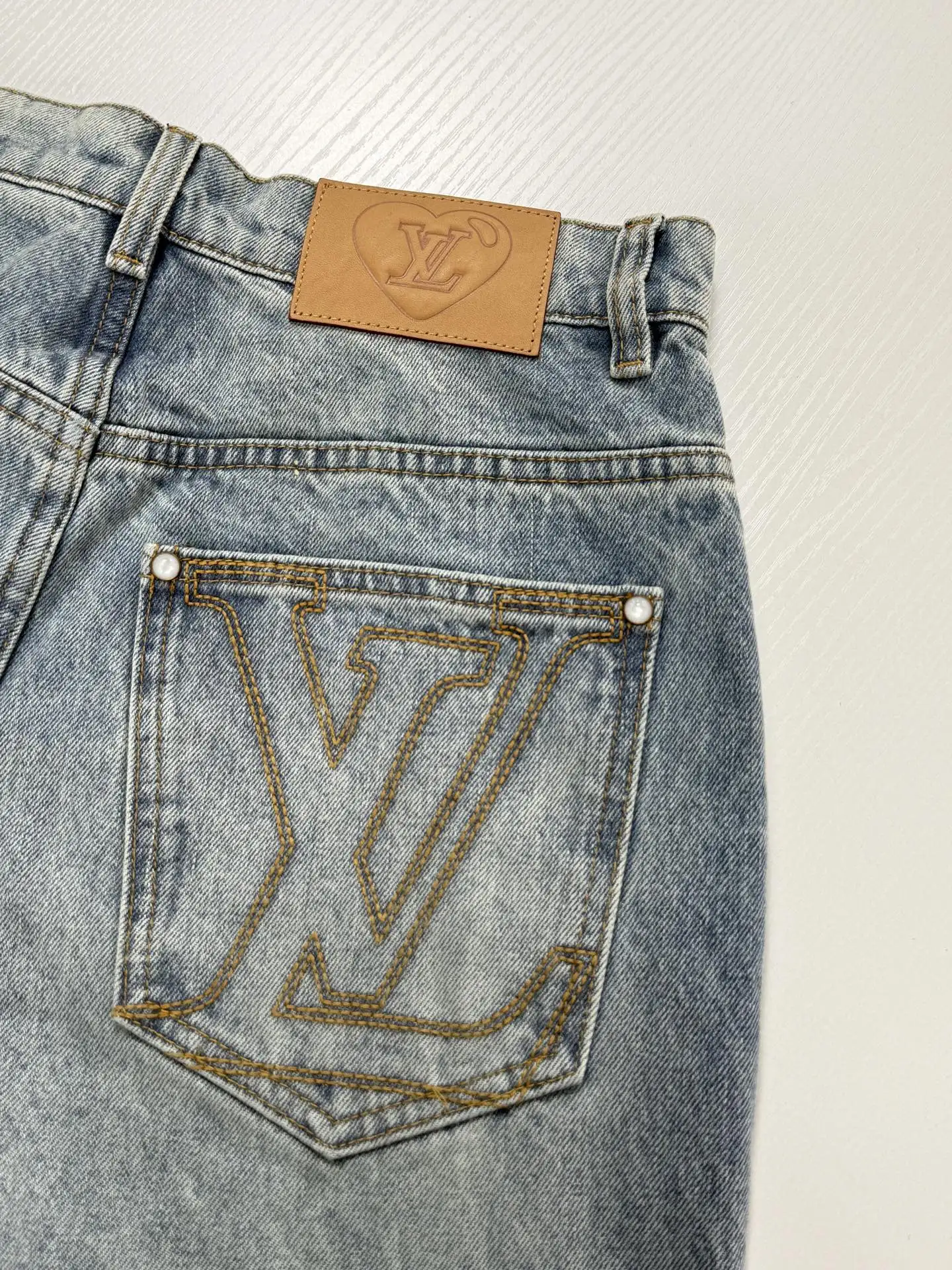 Embellished Straight-Leg Jeans with Logo Embroidery D34522025 — view 11