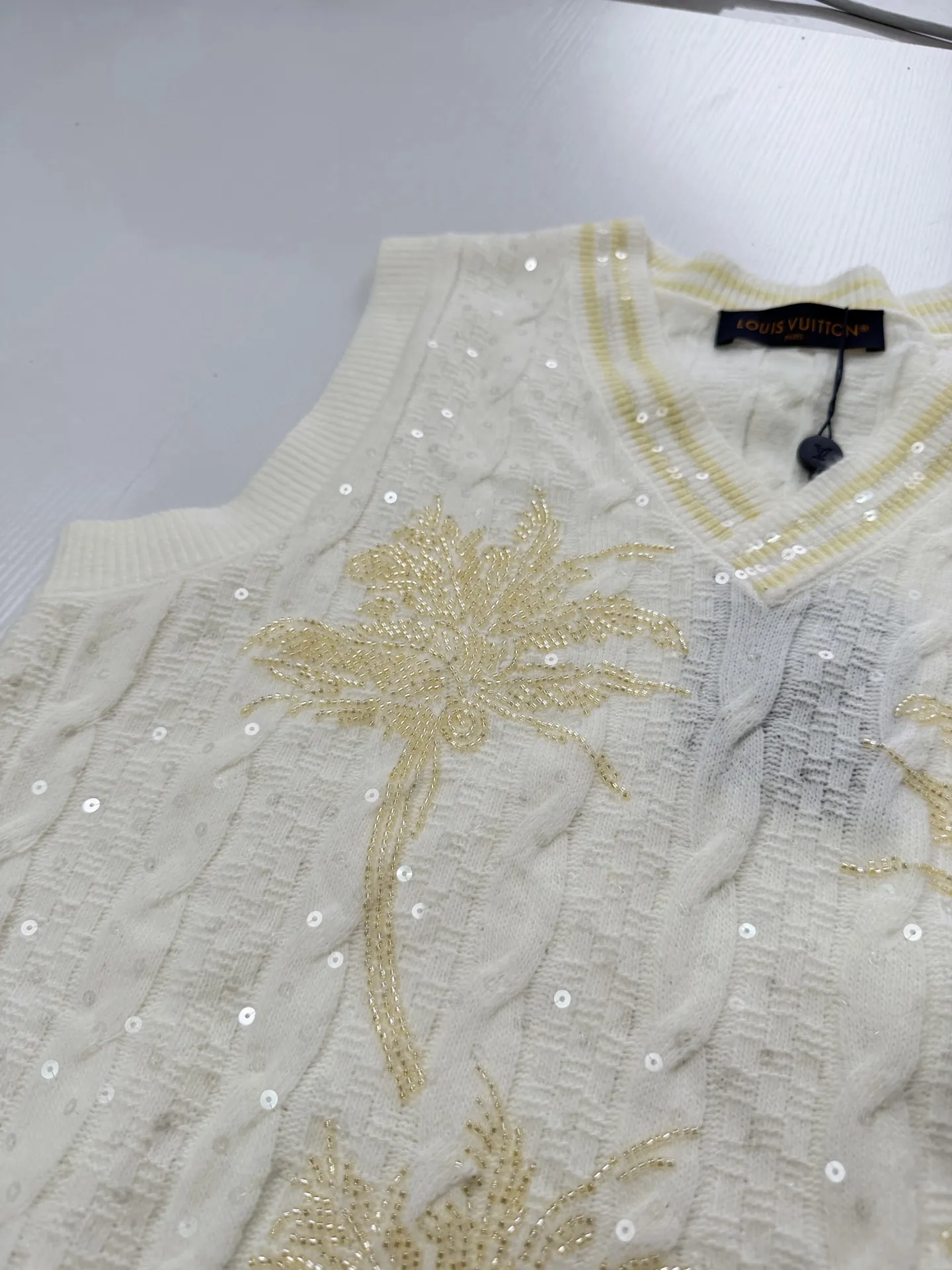 Palm Tree Beaded Cable-Knit Vest D34521964 — view 4