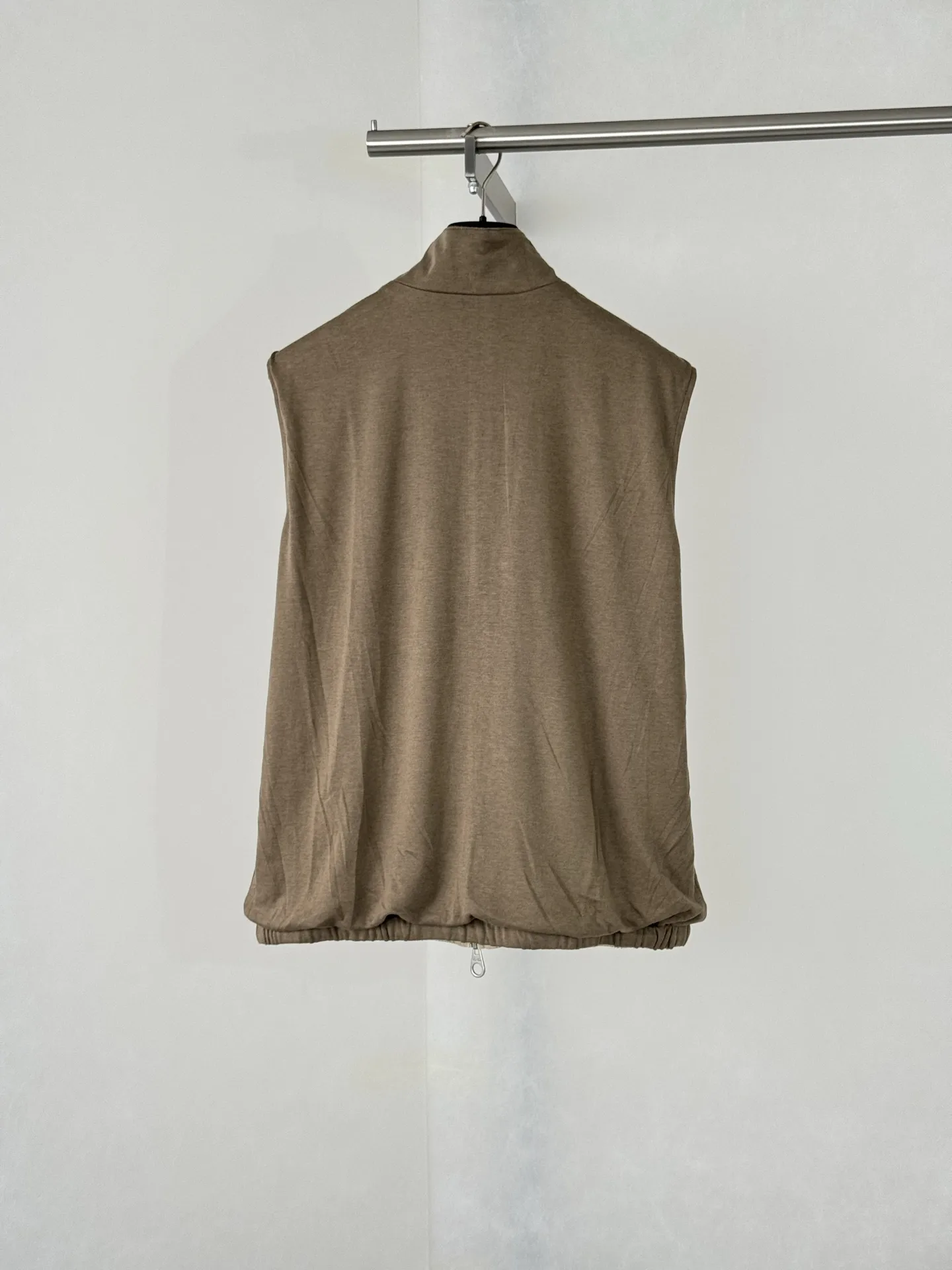 Reversible Shell and Wool-Blend Gilet D34518737 — view 4