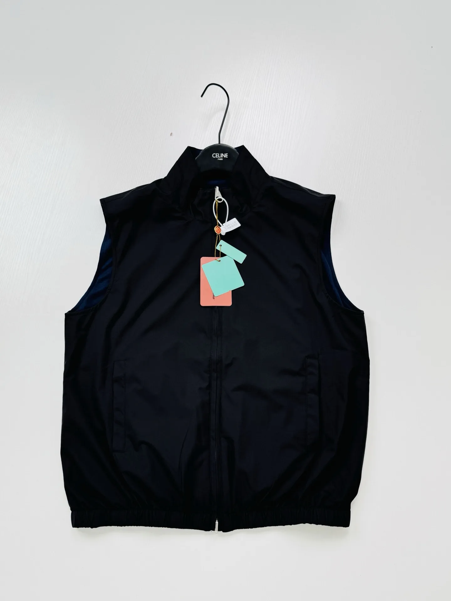 Reversible Nylon and Wool-Knit Gilet D34518736 — view 5