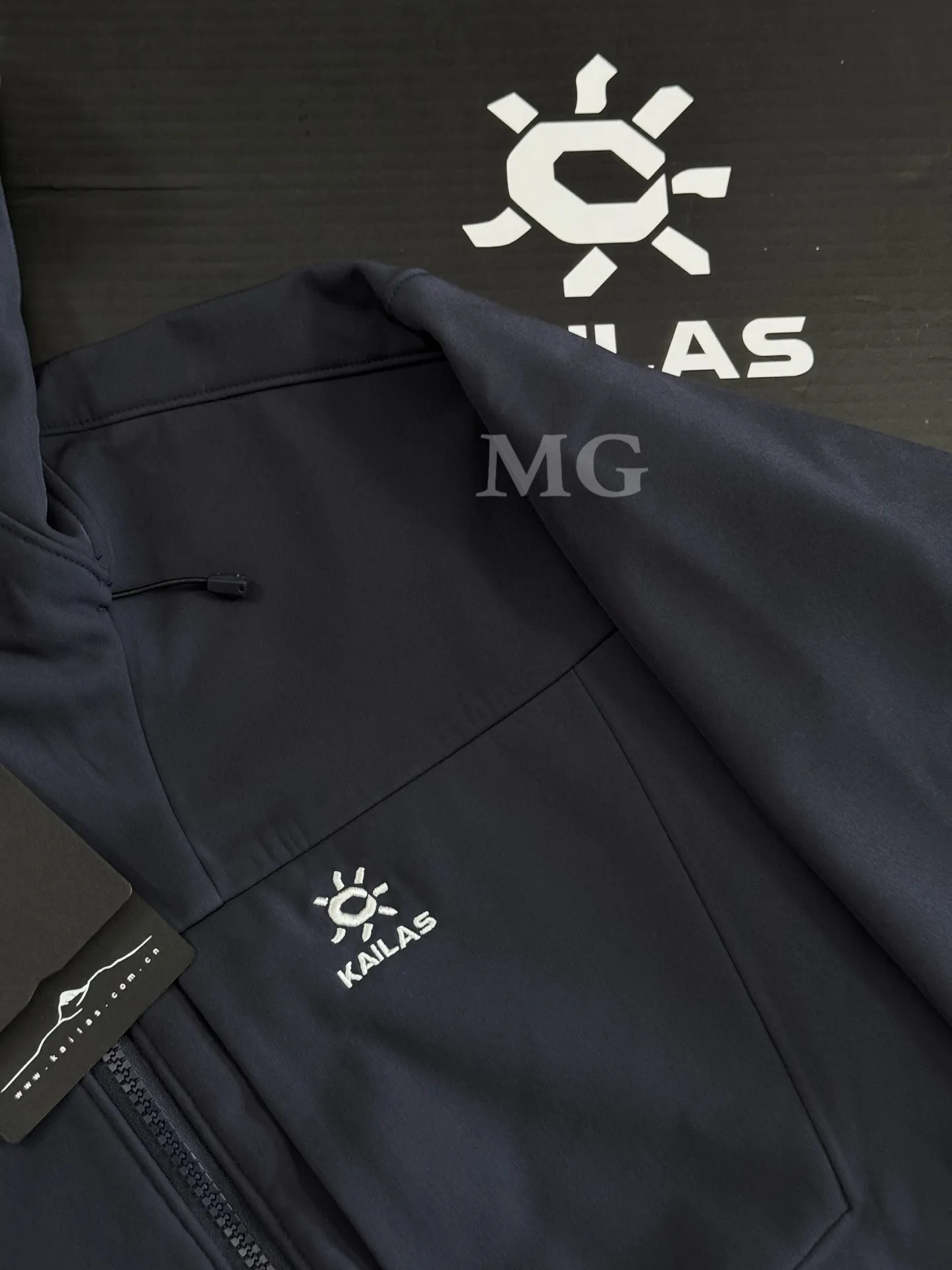 Kailas M8iC Fleece-Lined Softshell Hooded Jacket D35020253 — view 4
