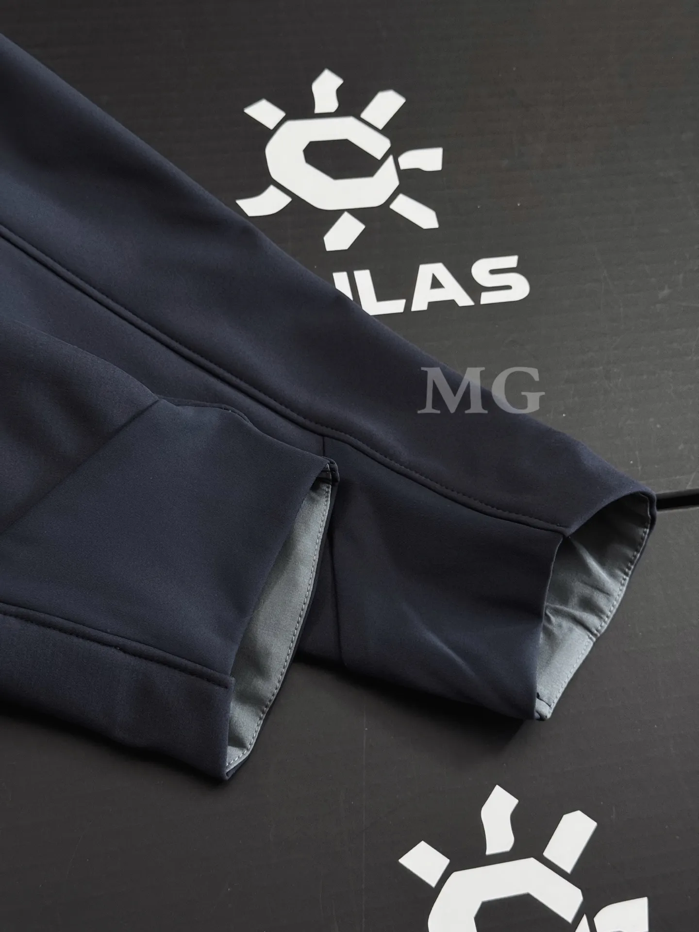 Kailas M8iC Fleece-Lined Softshell Hooded Jacket D35020253 — view 6