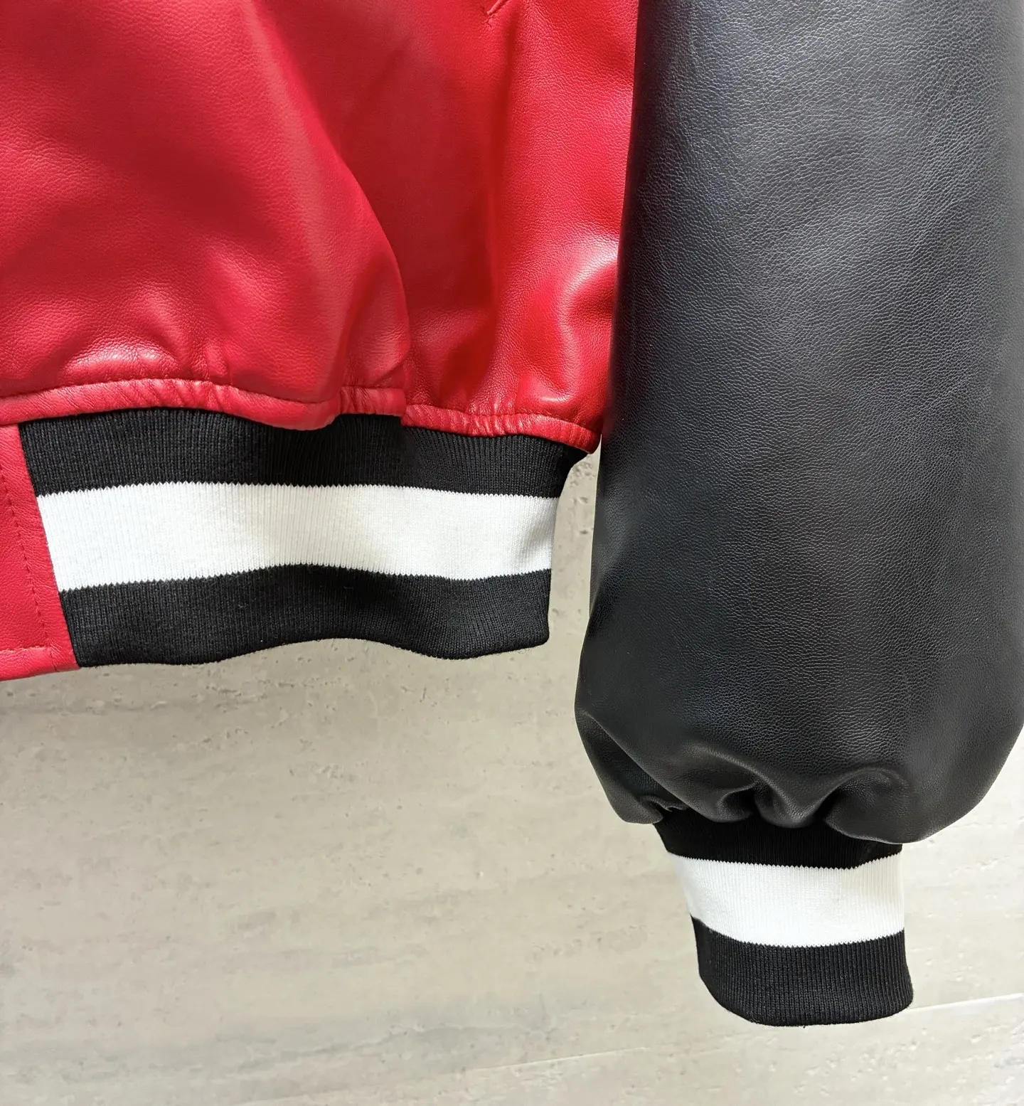 NBA Logo Leather Bomber Jacket D35019106 — view 4