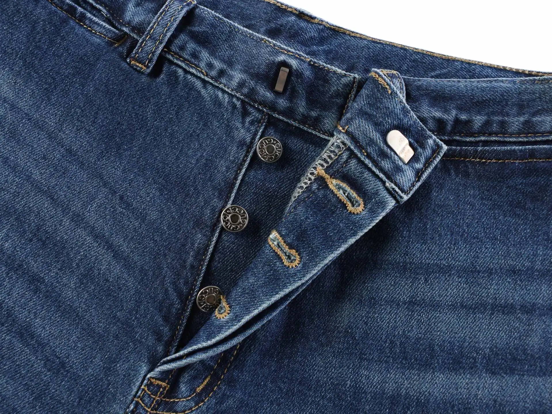 Webbing-Trimmed Straight-Leg Jeans D35022445 — view 4